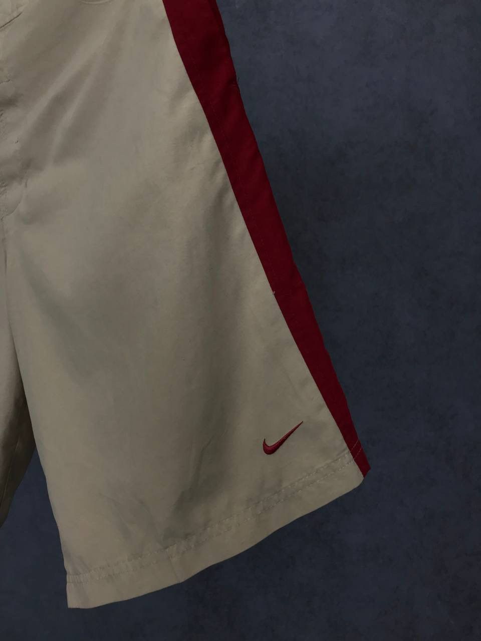 Nike × Vintage Nike swoosh streetwear vintage shorts Size US 32 / EU 48 - 2 Thumbnail