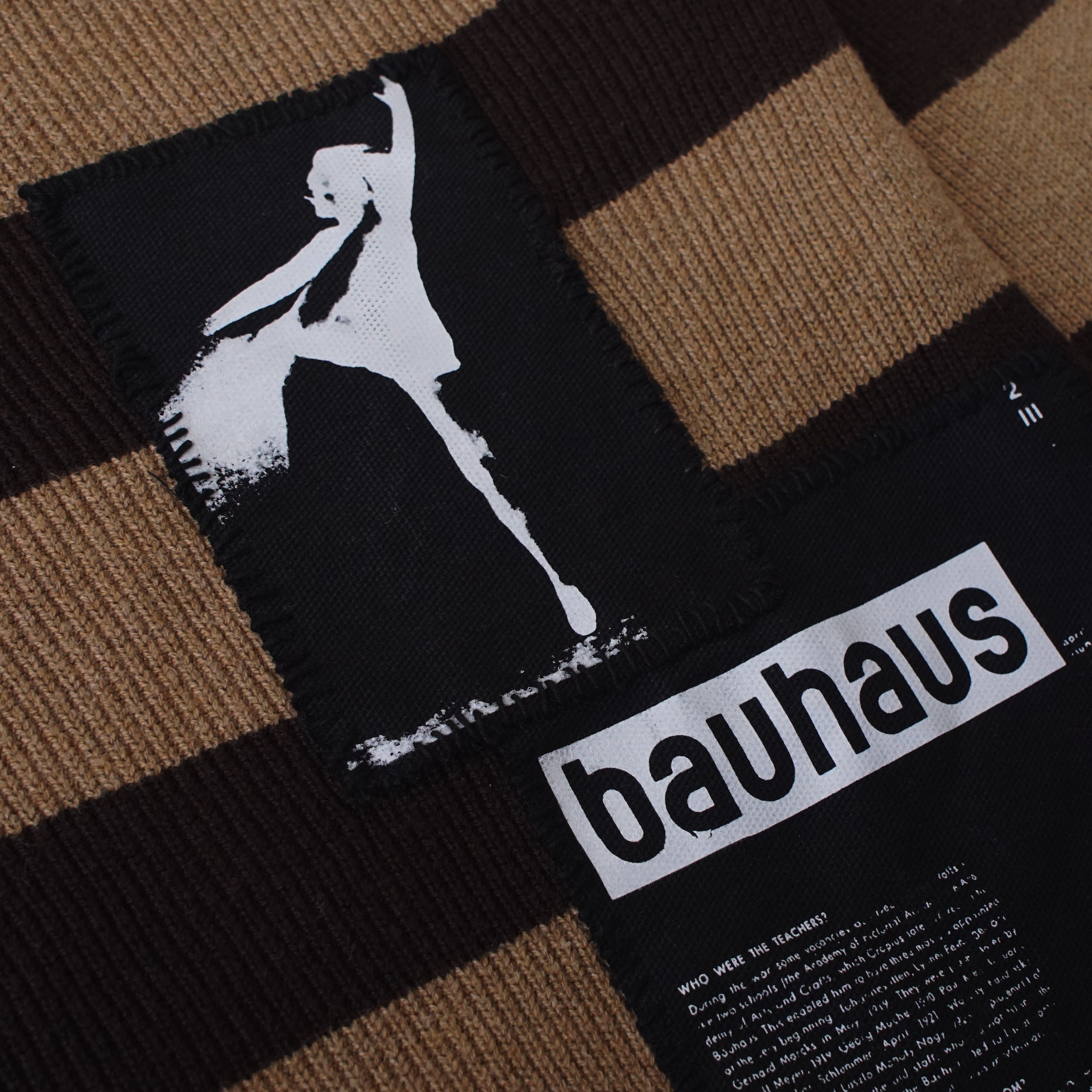 Japanese Brand 1929 Bauhaus Photography 1 of 1 Patch Knit Sweatshirt Size US M / EU 48-50 / 2 - 6 Thumbnail