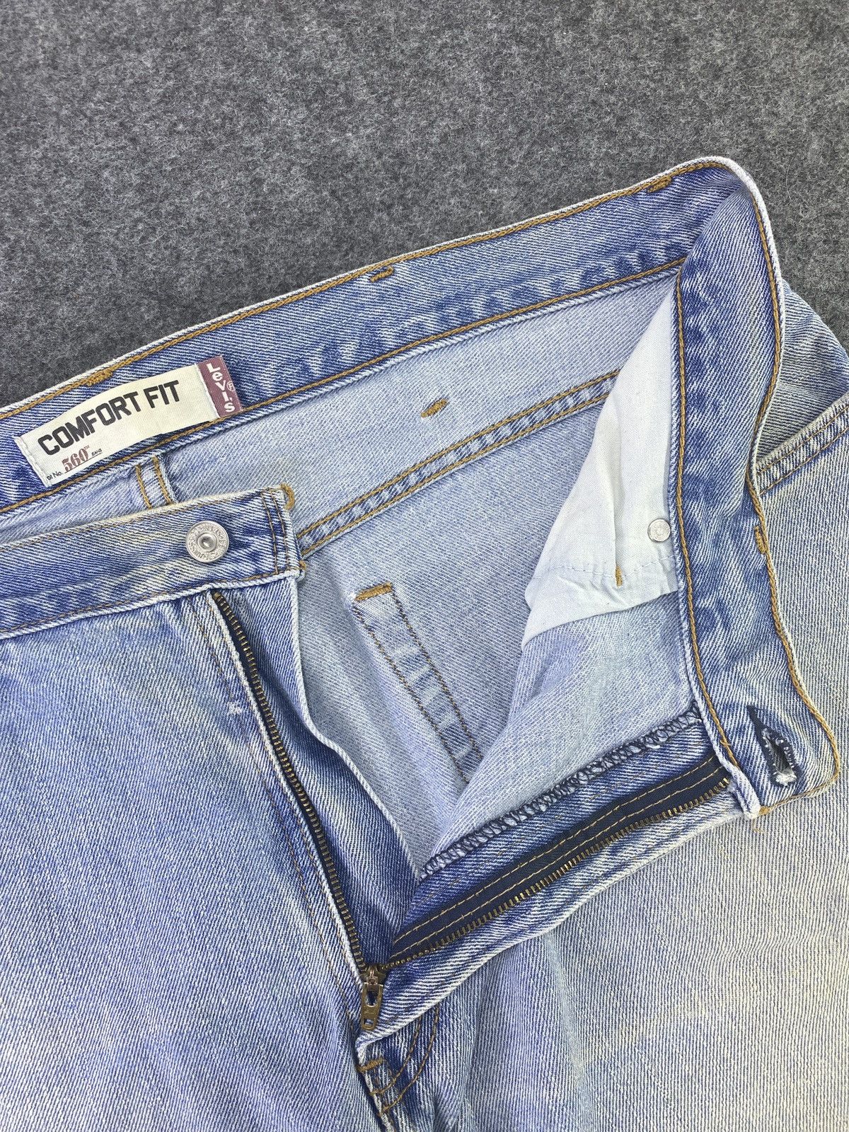 Vintage Levis 560 Jeans Blue Wash- J712