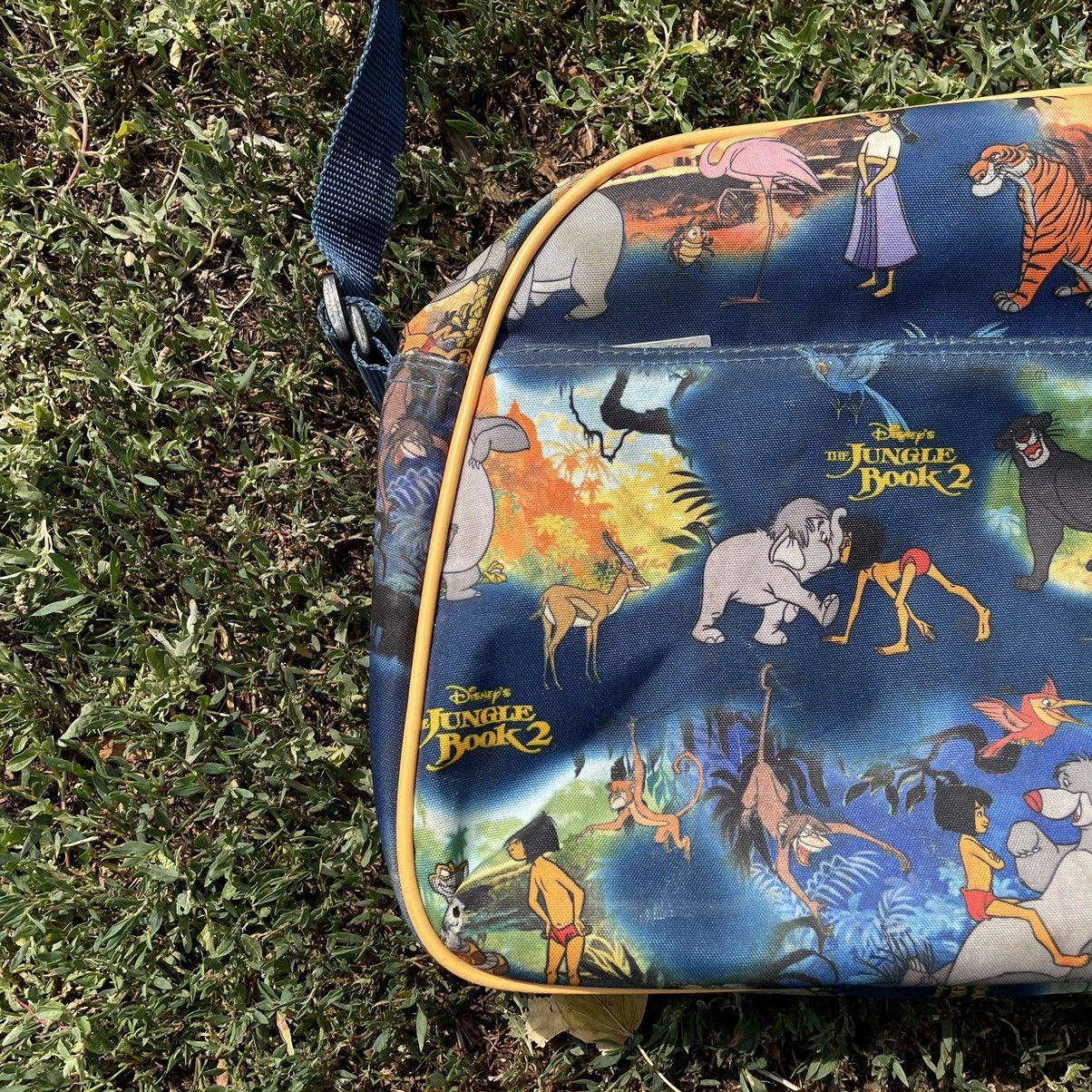 Vintage Vintage Y2K Disney All Over Print Crossbody Bag Streetwear O Size ONE SIZE - 4 Thumbnail