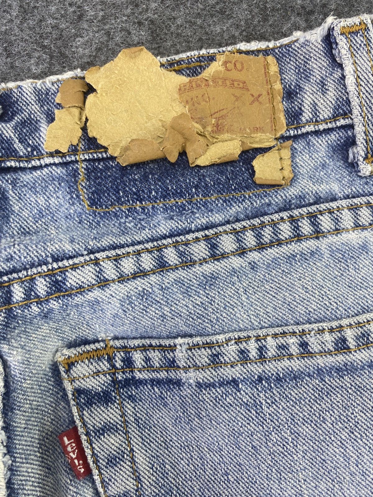 Jean × Levi's × Vintage 90s Vintage Levis 550 Jeans Blue Wash- J715 Size US 30 / EU 46 - 9 Thumbnail
