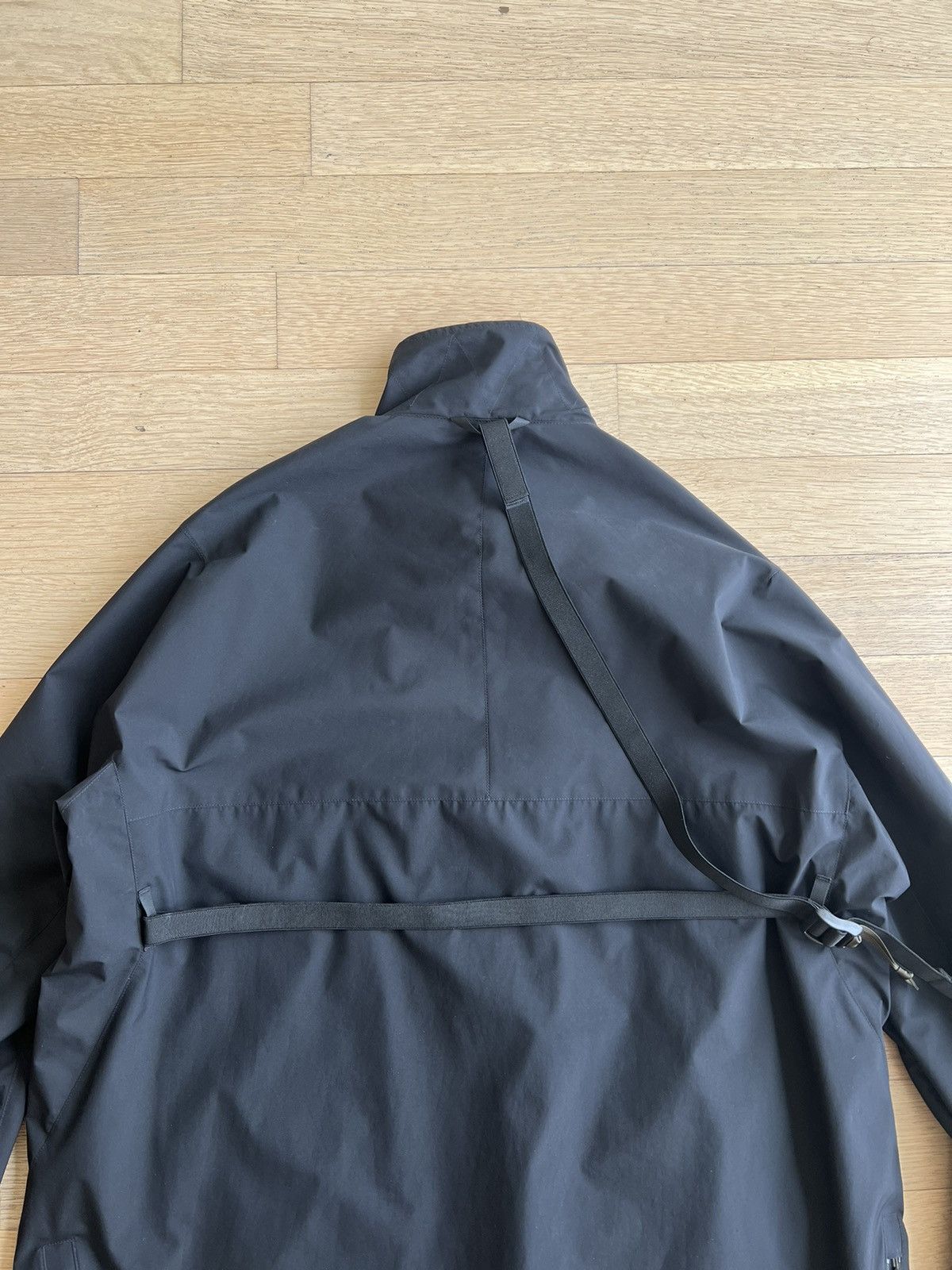 Acronym J46U-WS Size US L / EU 52-54 / 3 - 7 Thumbnail