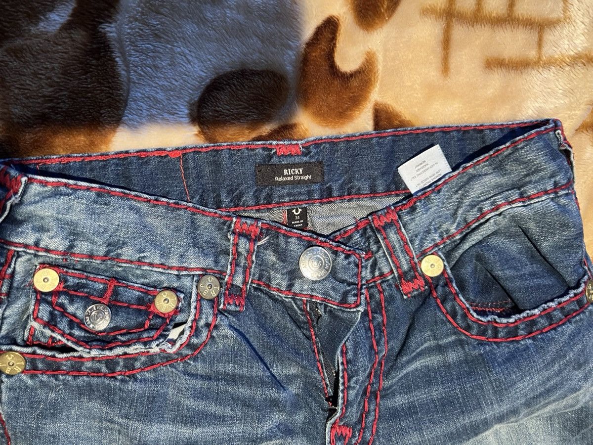 True Religion true religion ricky red stitch Size US 31 - 3 Thumbnail