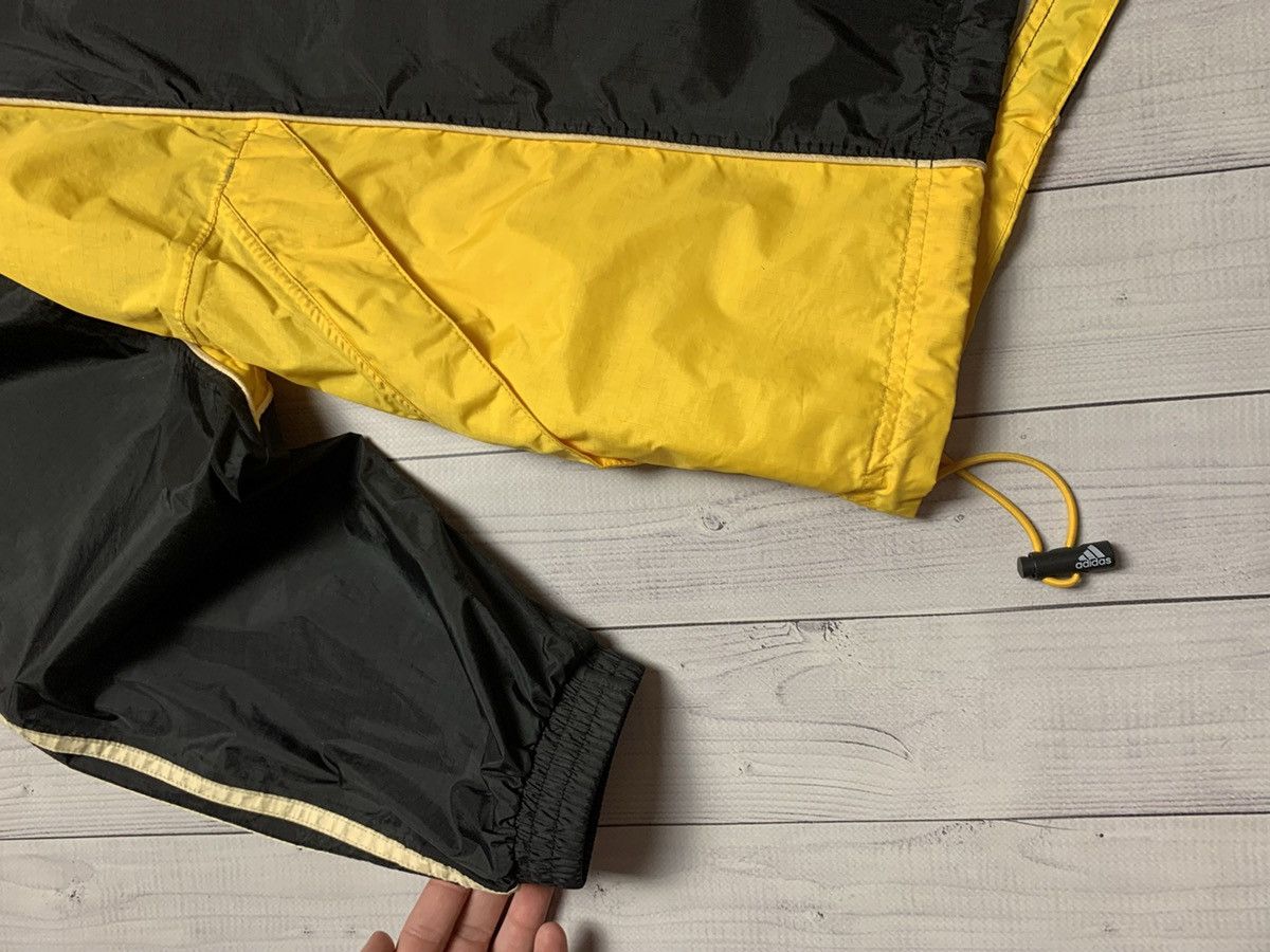 Vintage adidas Light jacket size L