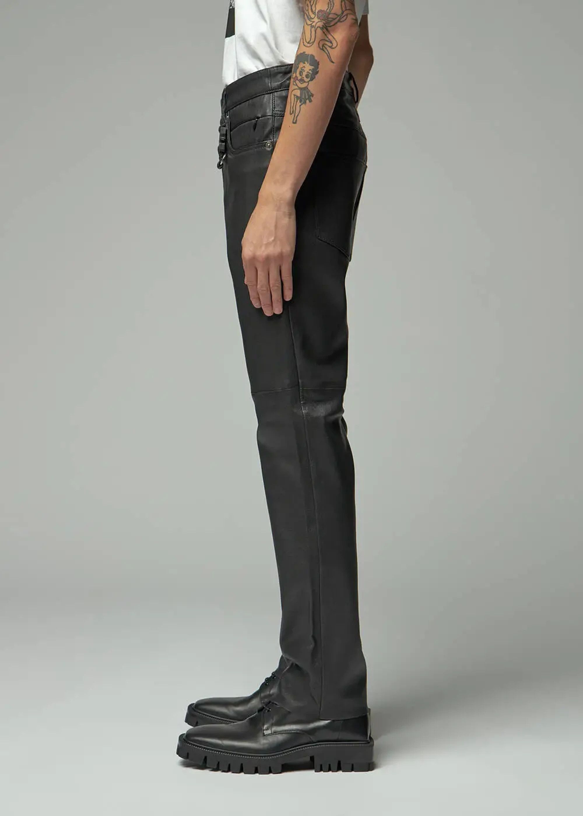 Alyx nwt ALYX Lamb Leather Pants with Buckle Keychain Size US 30 / EU 46 - 3 Thumbnail