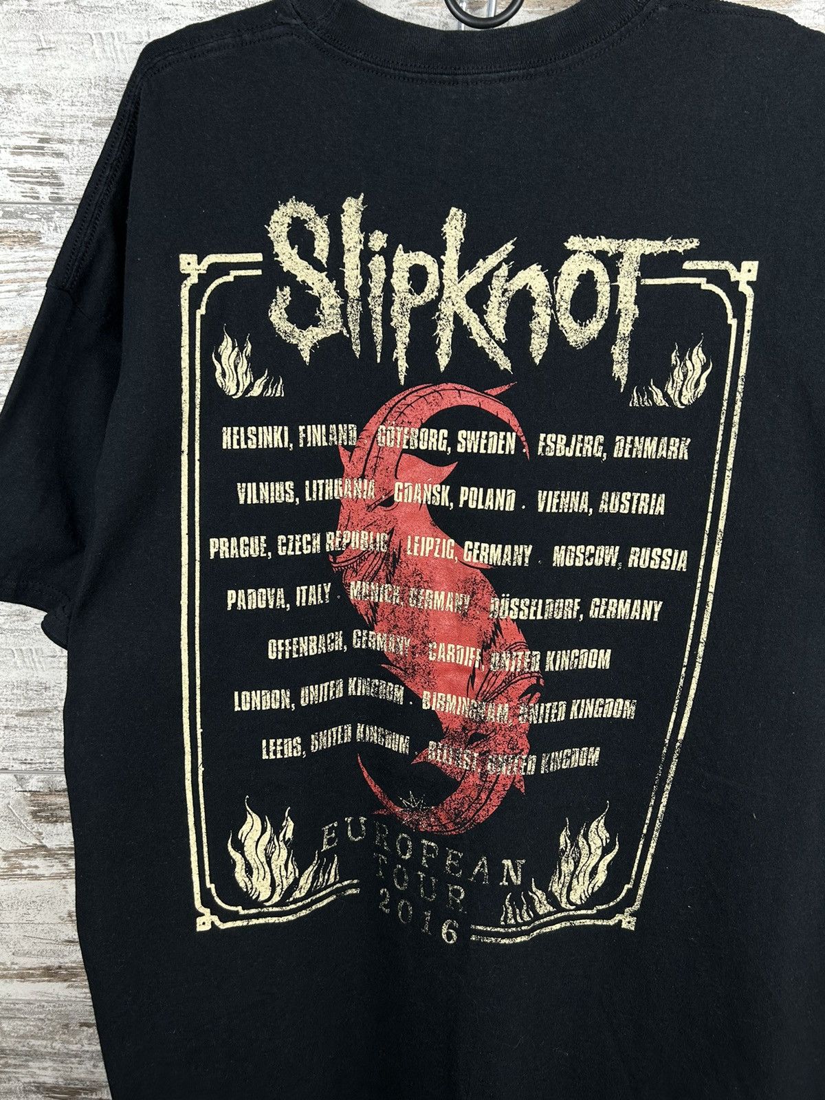 Slipknot Mens Vintage Slipknot T Shirt rock band tee European Tour Size US L / EU 52-54 / 3 - 9 Thumbnail