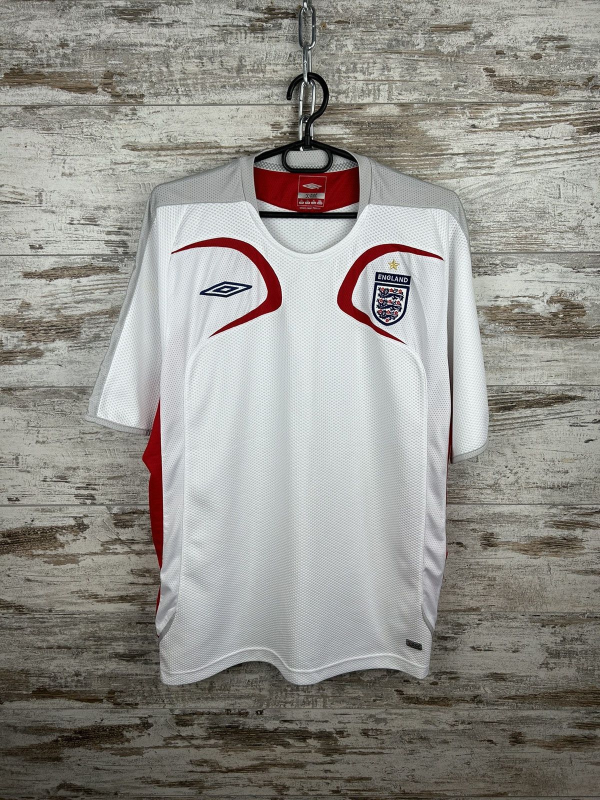 Umbro Mens Vintage Umbro England Home National Team T Shirt jersey Size US XL / EU 56 / 4 - 1 Thumbnail