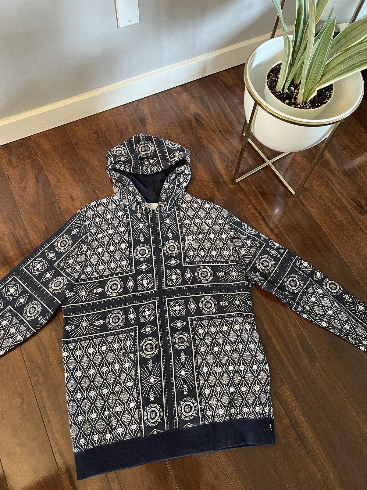 Designer RARE Huf Bandana hoodie Size US XL / EU 56 / 4 - 1 Thumbnail