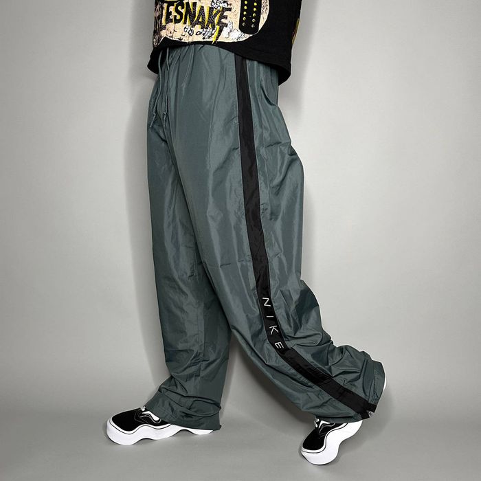 Retro nike track online pants