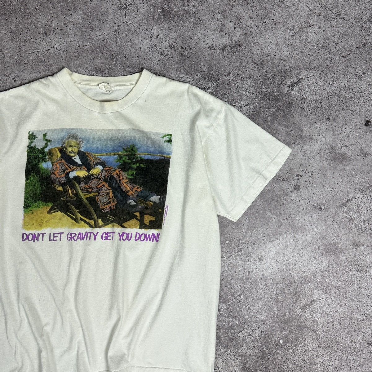 Vintage VTG 90s Albert Einstein Don’t let gravity get you down tee Size US XL / EU 56 / 4 - 2 Thumbnail