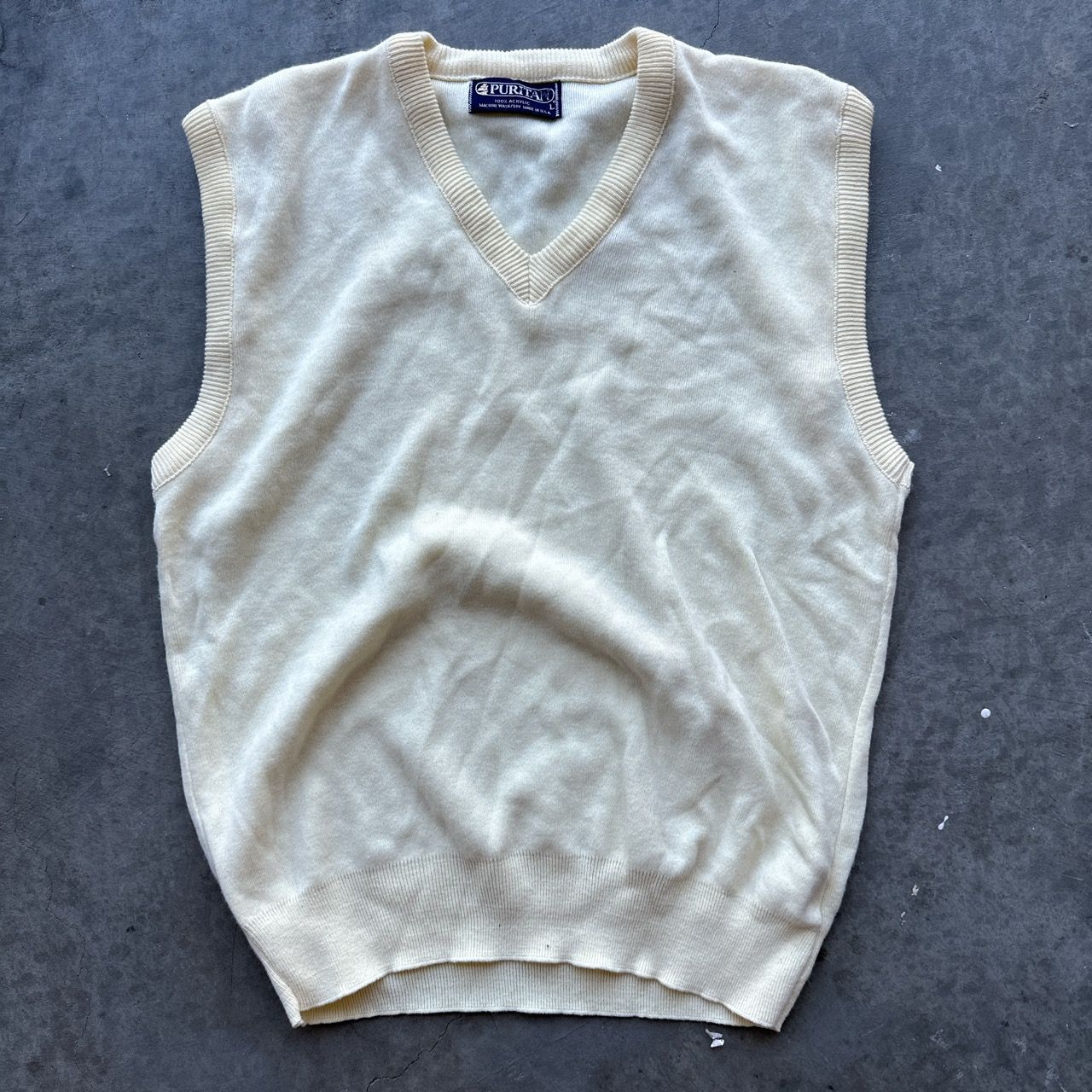 Vintage Vintage 1990s Cream White Puritan Sweater Vest Size US L / EU 52-54 / 3 - 1 Preview