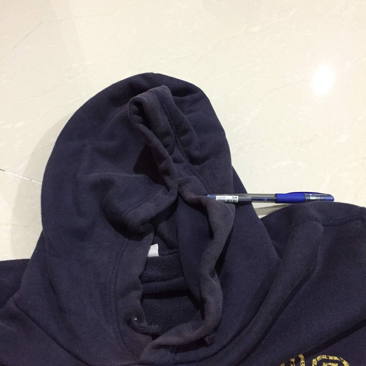 Uniqlo UNIQLO Hoodie Sweatshirt size L Size US L / EU 52-54 / 3 - 9 Thumbnail