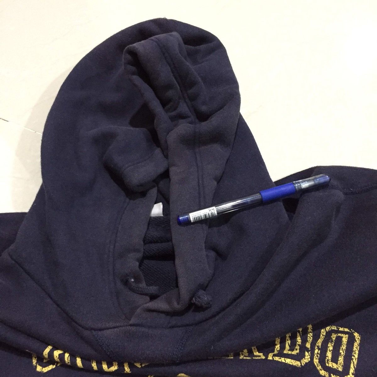 Uniqlo UNIQLO Hoodie Sweatshirt size L Size US L / EU 52-54 / 3 - 10 Thumbnail