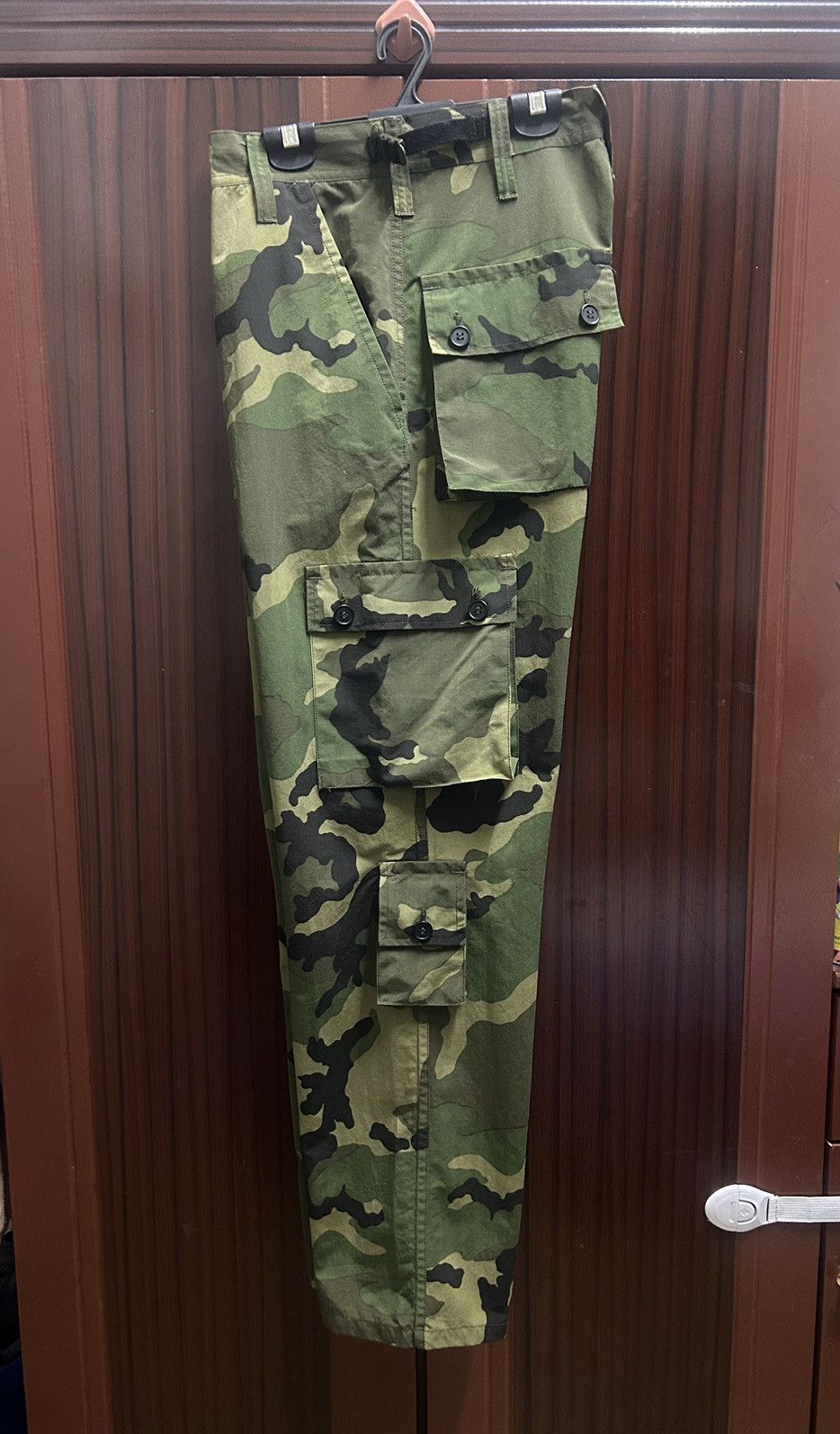 Bape OG Vintage 90s A Bathing Ape Woodland Camo Cargo Pants Size US 30 / EU 46 - 7 Thumbnail