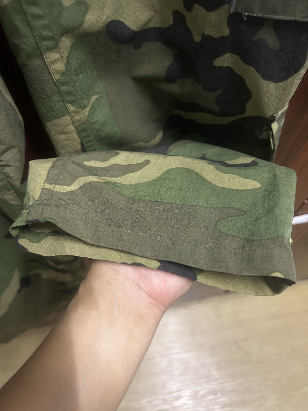 Bape OG Vintage 90s A Bathing Ape Woodland Camo Cargo Pants Size US 30 / EU 46 - 12 Thumbnail