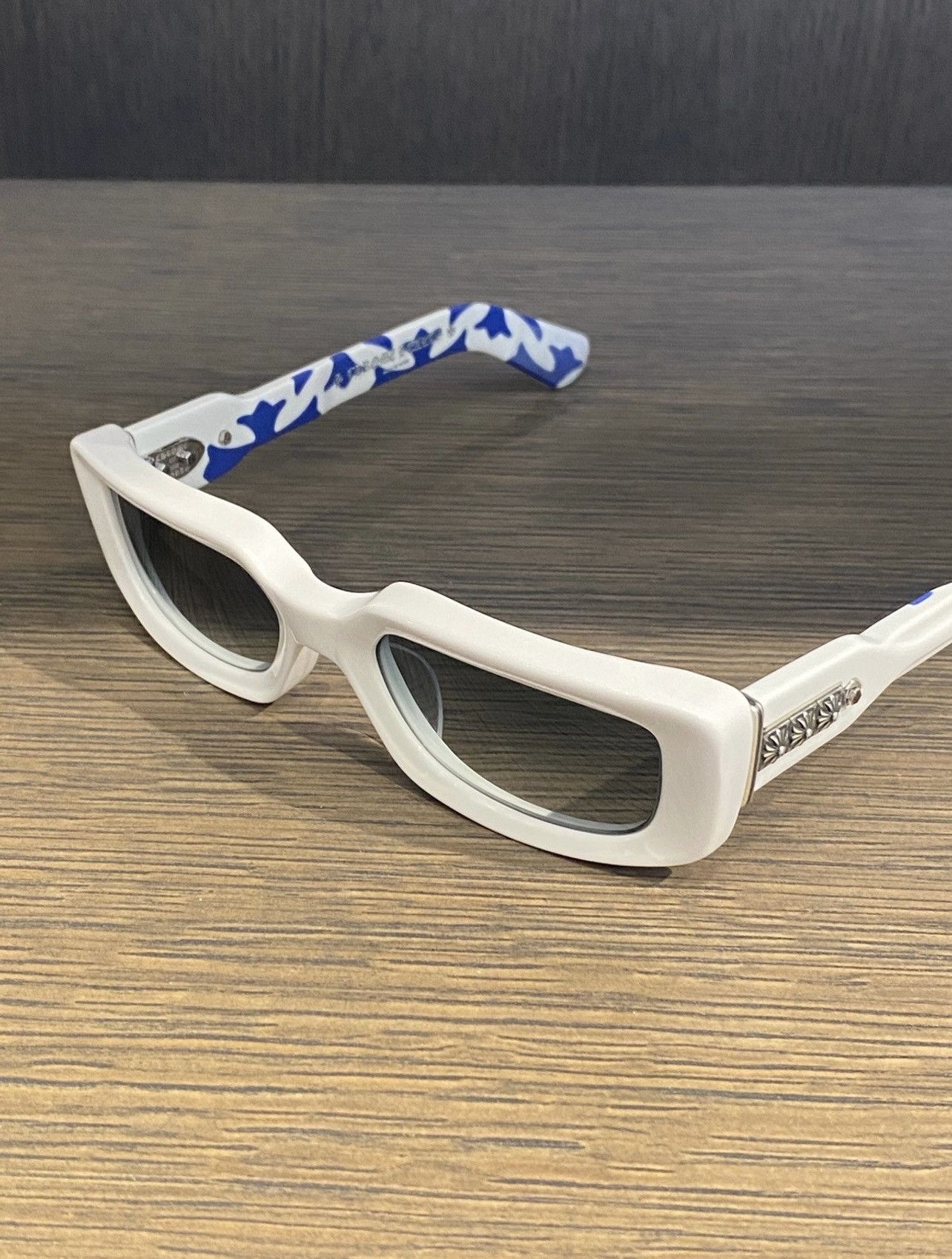 Chrome hearts zelda white sunglasses 2023