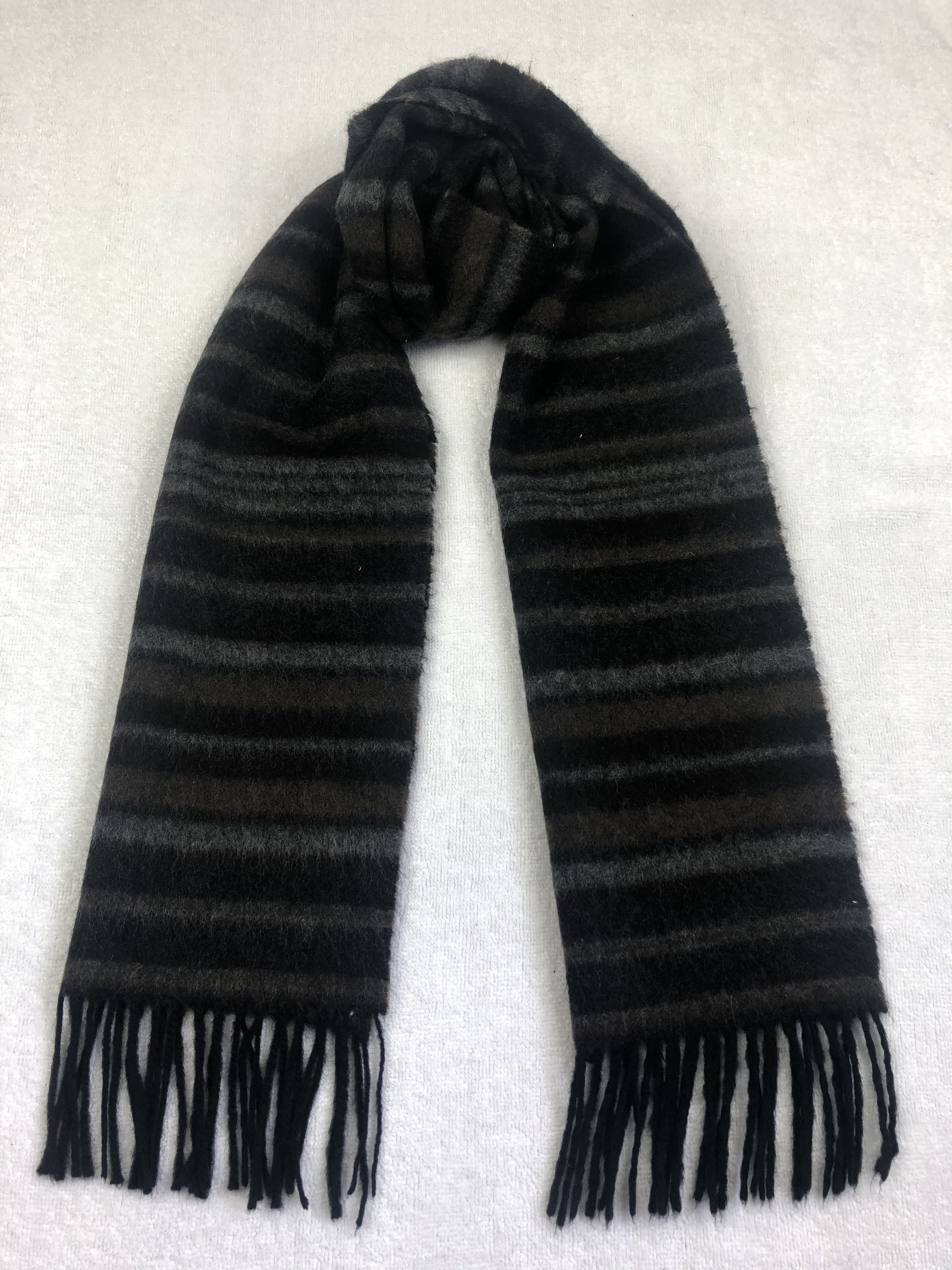 Paul Smith Paul Smith Scarf / Muffler / Neckwear Size ONE SIZE - 1 Thumbnail