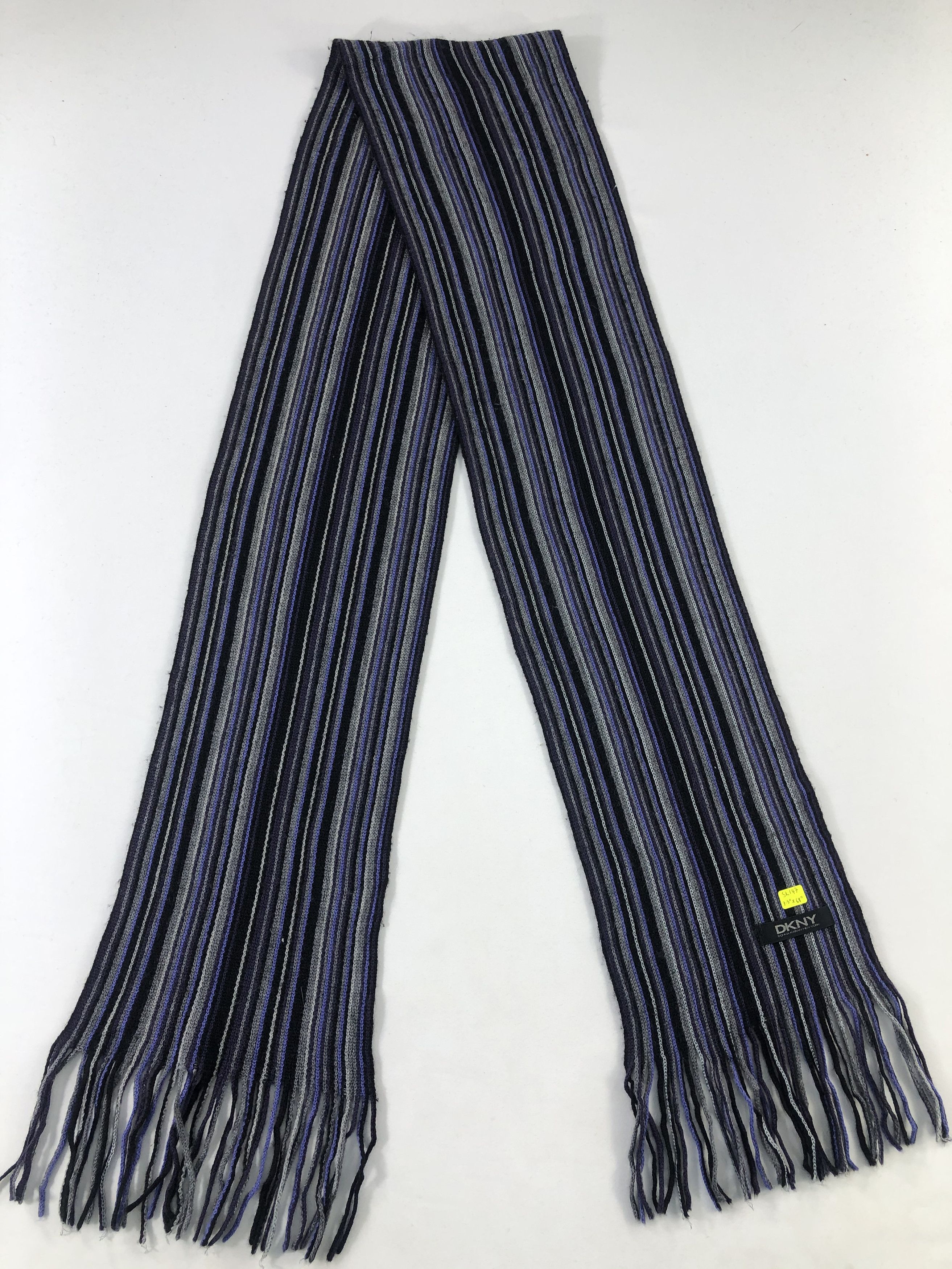 DKNY DKNY Scarf / Muffler / Neckwear Size ONE SIZE - 2 Thumbnail