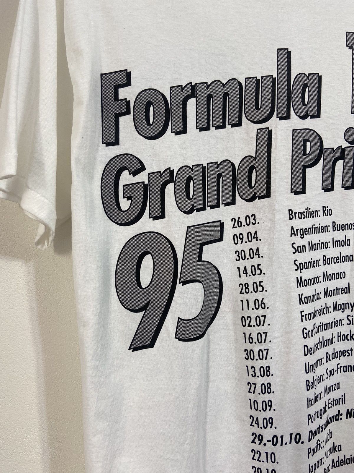 Vintage Grober Preis Formula 1 Vintage Shirt 95 Nurburgring Size US L / EU 52-54 / 3 - 19 Thumbnail
