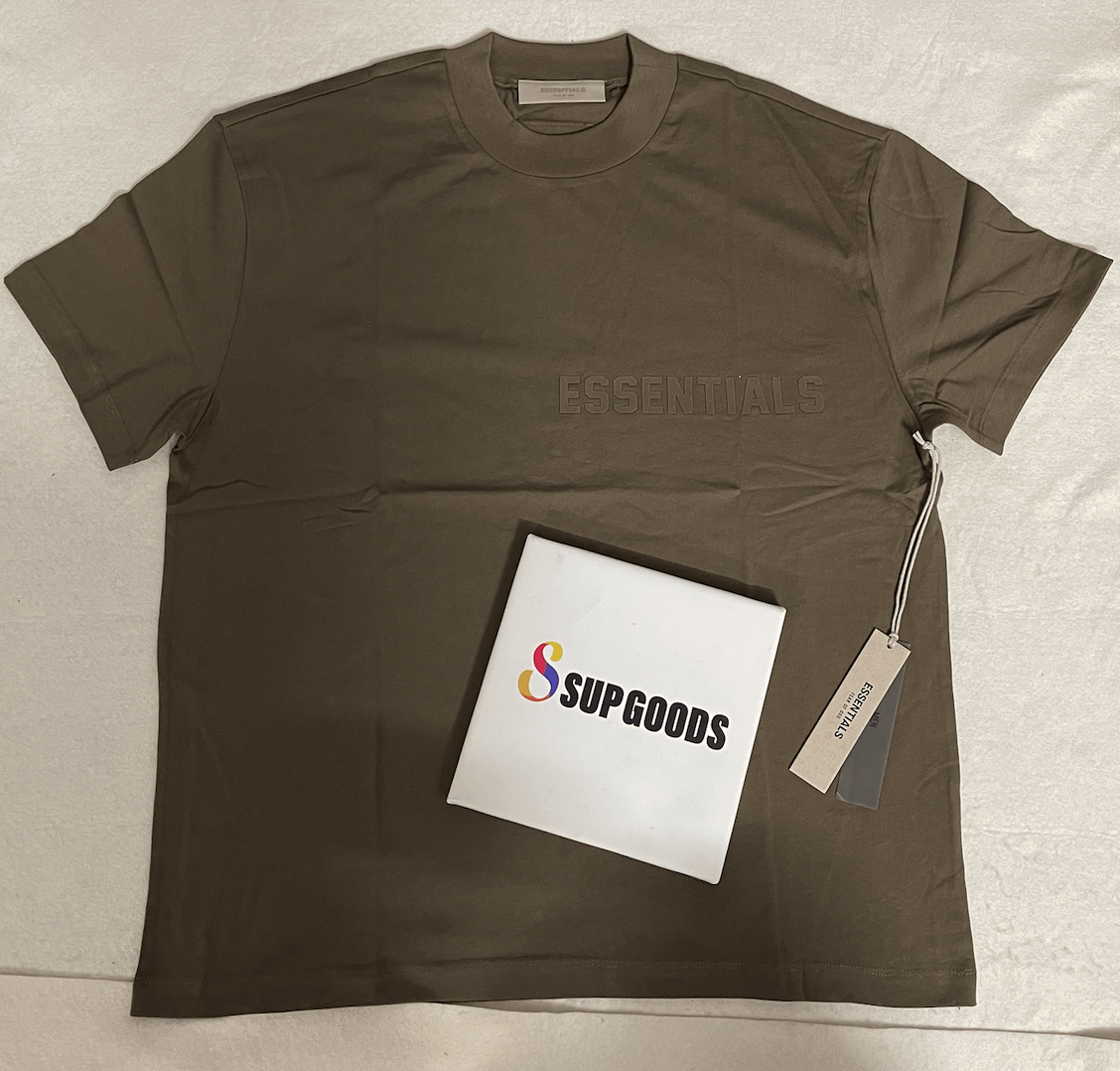Fear of God 🔥 Fear of God Essentials T-shirt off Wood Brown Sz (XXL) Size US XXL / EU 58 / 5 - 7 Thumbnail