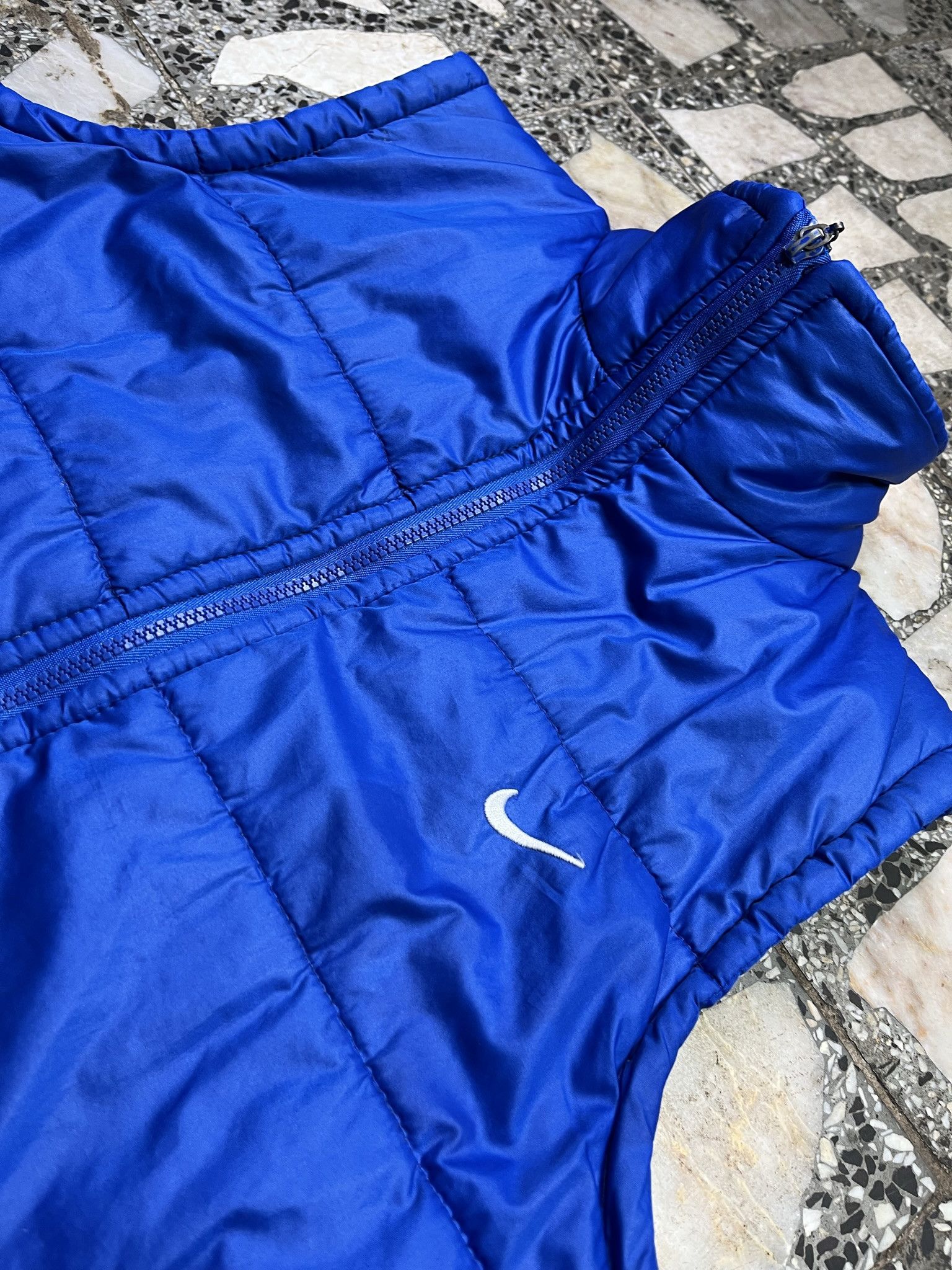 Nike × Vintage VINTAGE NIKE 90S ROYAL BLUE NAVY DOWN PUFFER Size US M / EU 48-50 / 2 - 3 Thumbnail