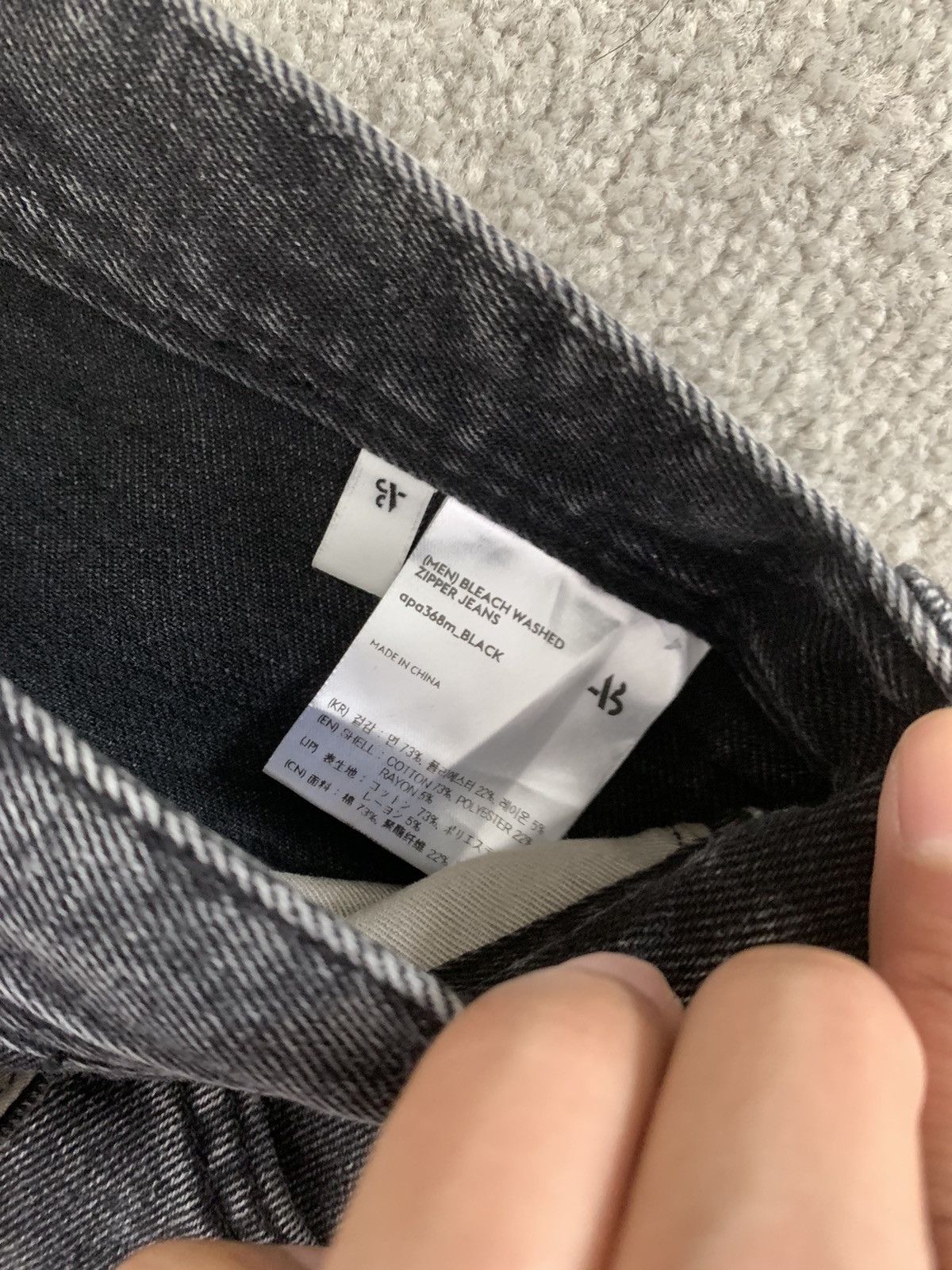 Andersson Bell 2020 ANDERSSON BELL Bleach washed zipper jeans Size US 30 / EU 46 - 5 Thumbnail