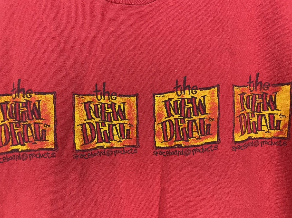 Santa Cruz Skateboards Vintage 80s The New Deal Skateboard products t shirt Size US XL / EU 56 / 4 - 4 Thumbnail