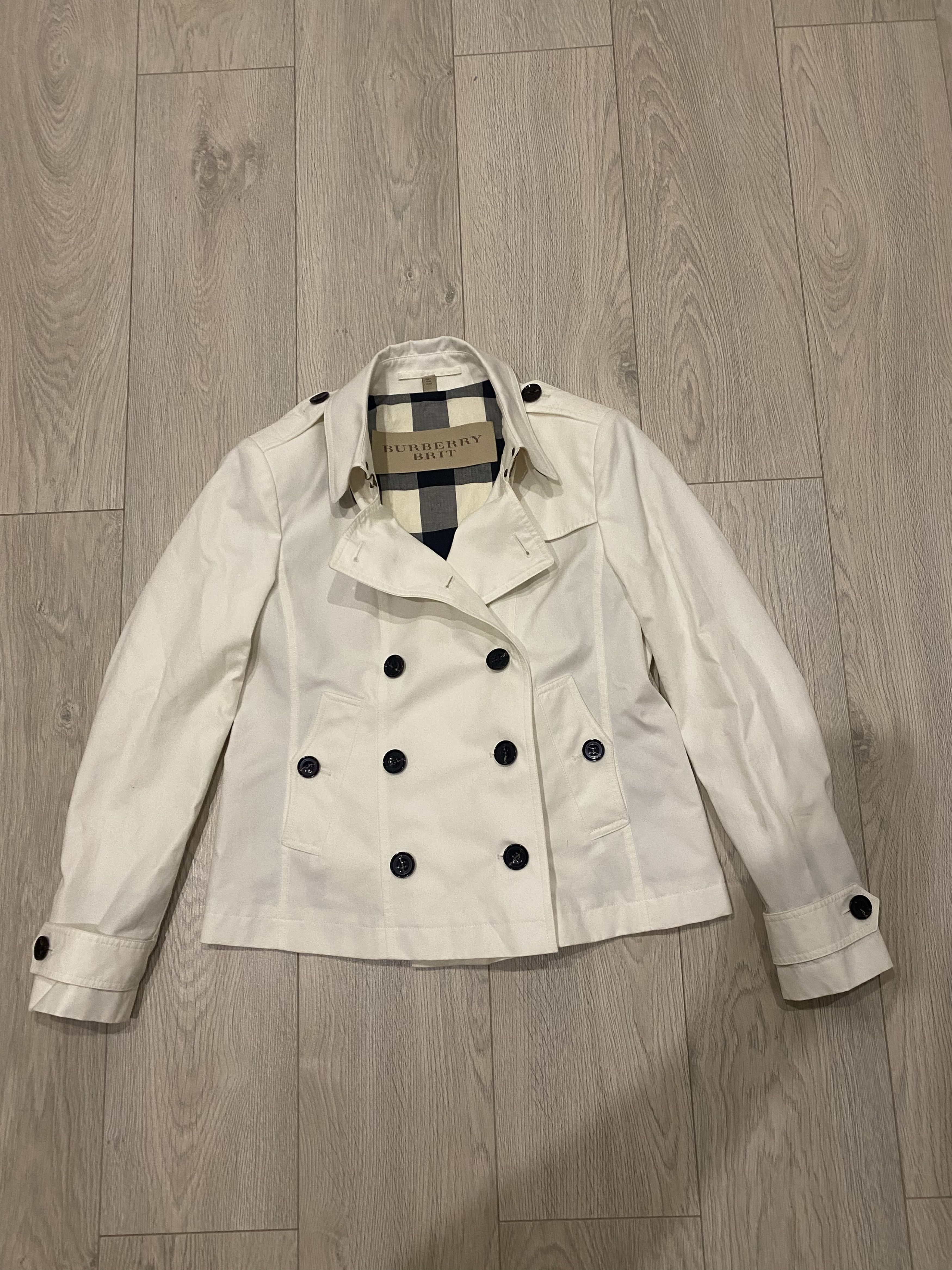 Burberry Burberry Brit Short Double Breasted Jacket Size M Size M / US 6-8 / IT 42-44 - 1 Thumbnail
