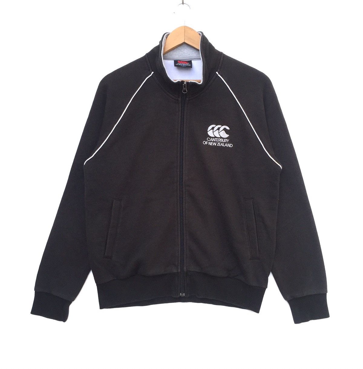 Canterbury of New Zealand Canterbury of New Zealand Medium Logo Sweater Jacket | M | Size US M / EU 48-50 / 2 - 1 Thumbnail
