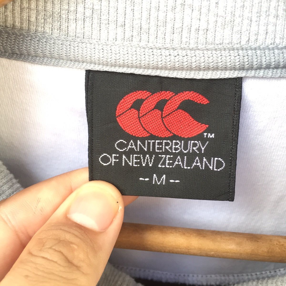 Canterbury of New Zealand Canterbury of New Zealand Medium Logo Sweater Jacket | M | Size US M / EU 48-50 / 2 - 3 Thumbnail