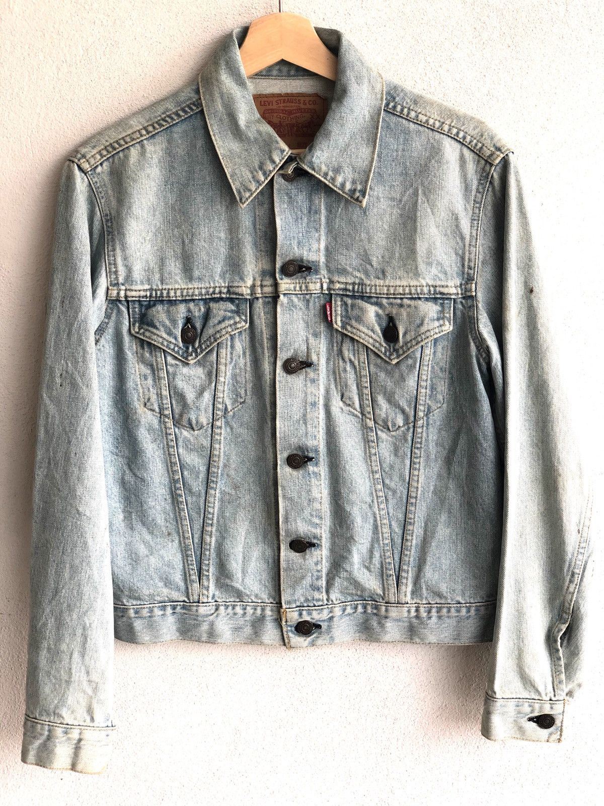 Levi's vintage 90’s Levi’s Denim Jacket Distressed Denim 71557 Size US M / EU 48-50 / 2 - 2 Thumbnail