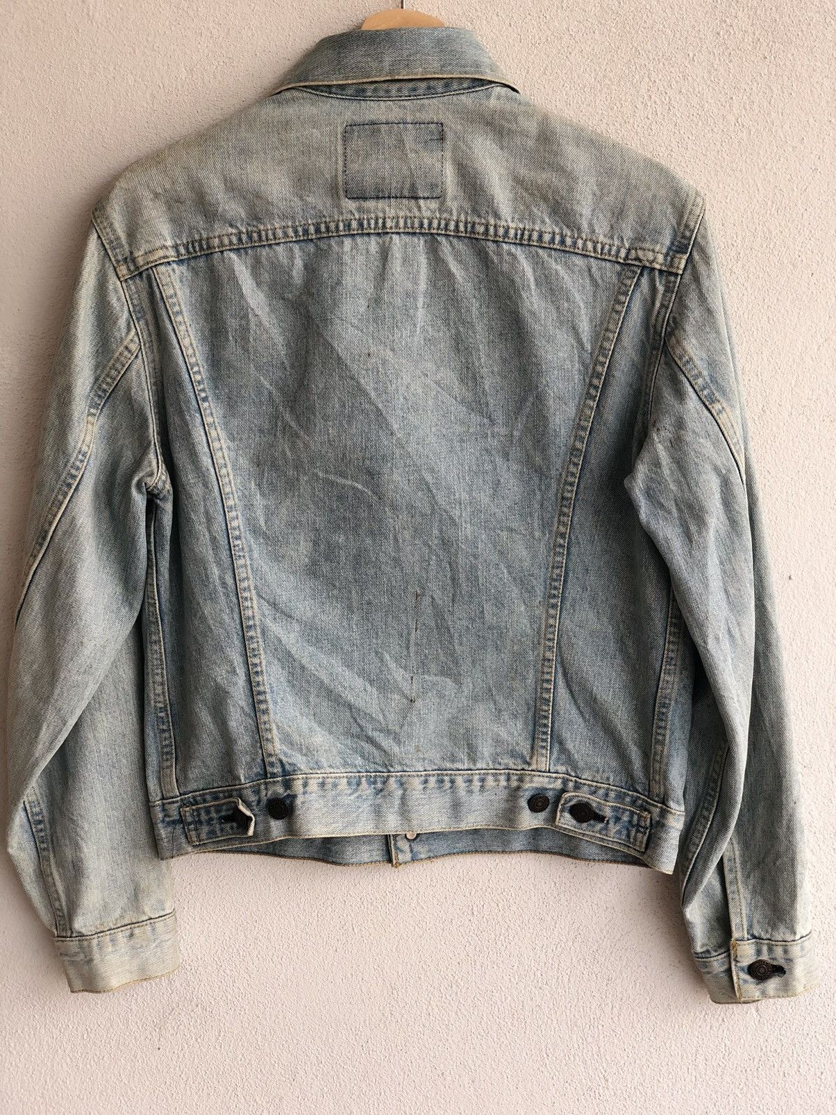 Levi's vintage 90’s Levi’s Denim Jacket Distressed Denim 71557 Size US M / EU 48-50 / 2 - 5 Thumbnail