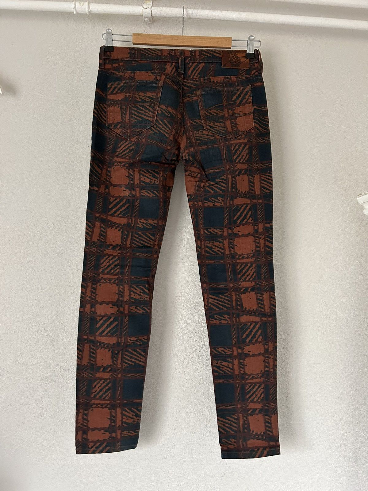 Vivienne Westwood Print Jeans W28L33 Size US 28 / EU 44 - 2 Thumbnail