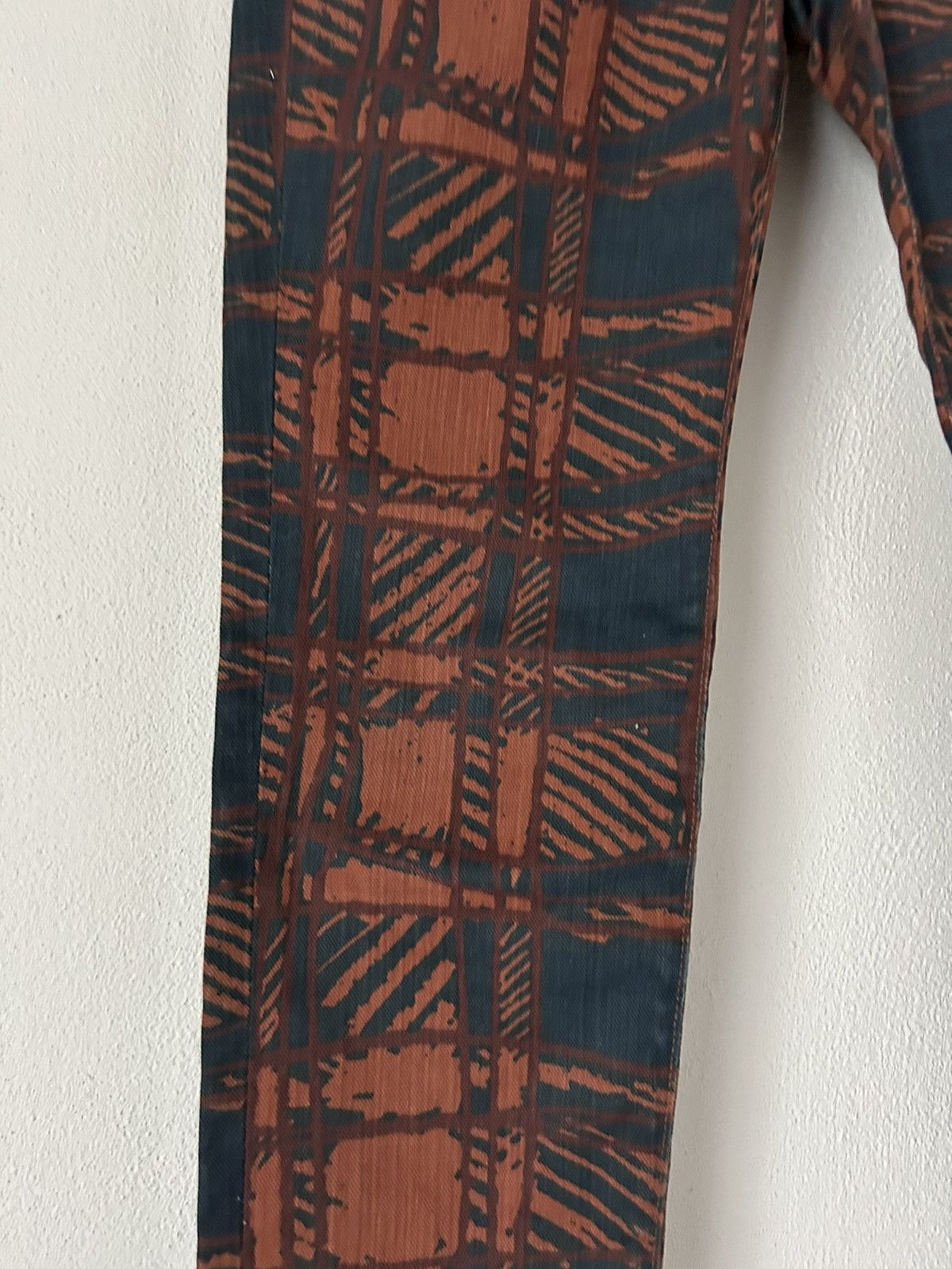 Vivienne Westwood Print Jeans W28L33 Size US 28 / EU 44 - 4 Thumbnail