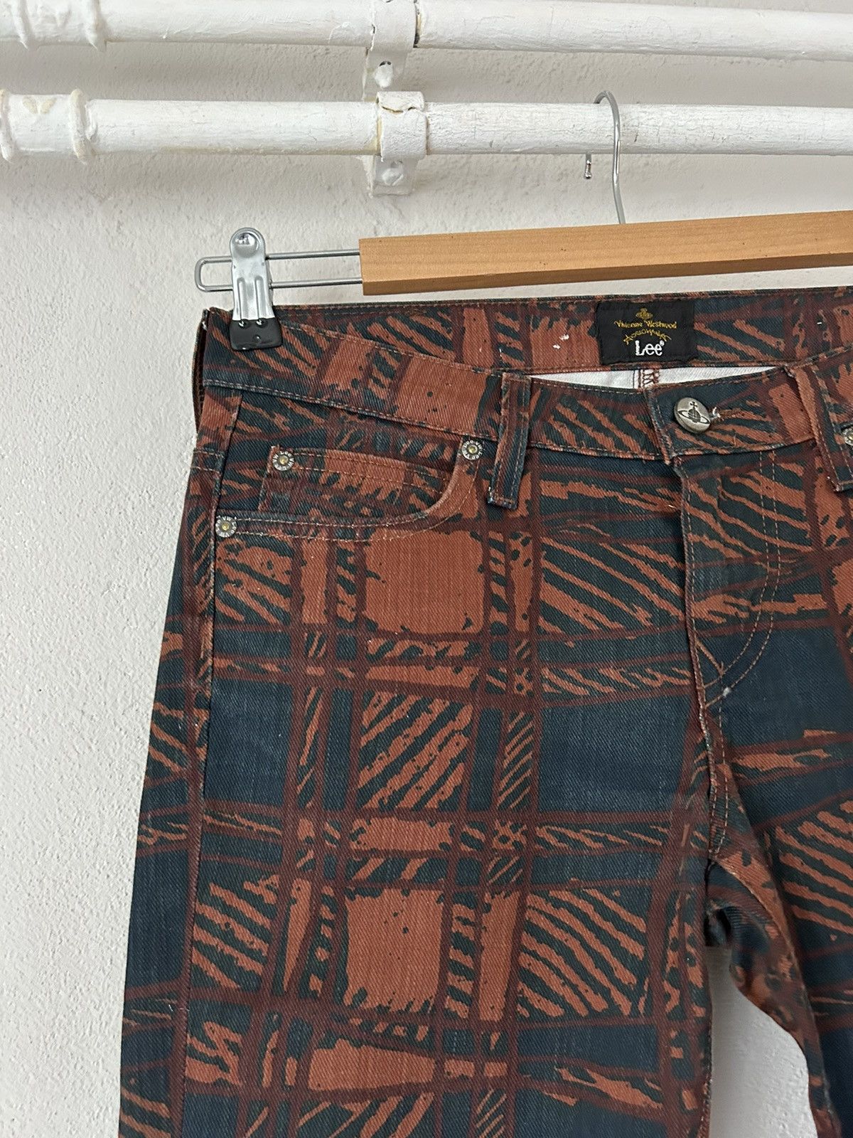 Vivienne Westwood Print Jeans W28L33 Size US 28 / EU 44 - 3 Thumbnail