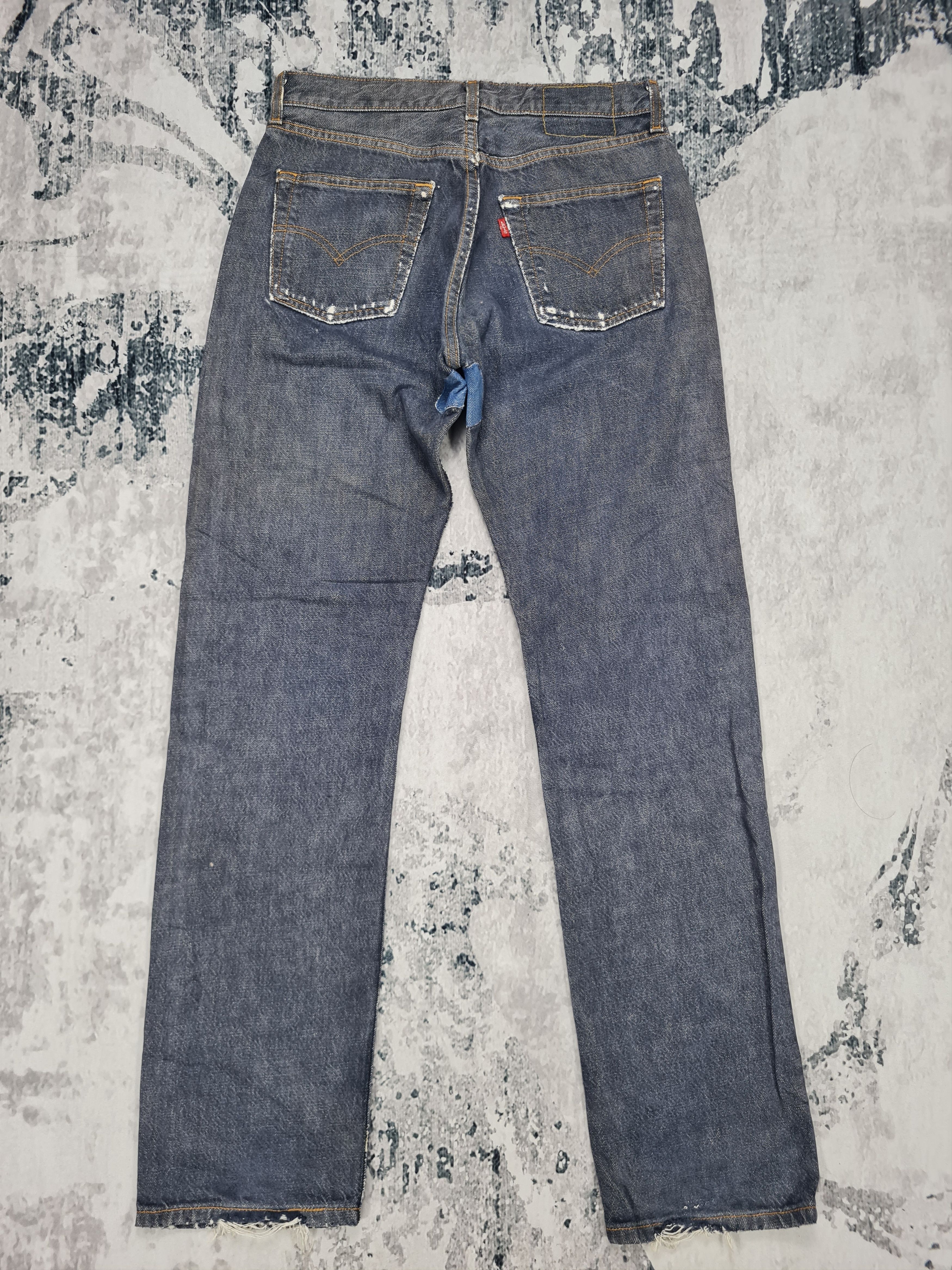 image of Distressed Denim x Levis Vintage Levis 501 Distressed Ripped Dark Blue 30X32 L0192, Men's