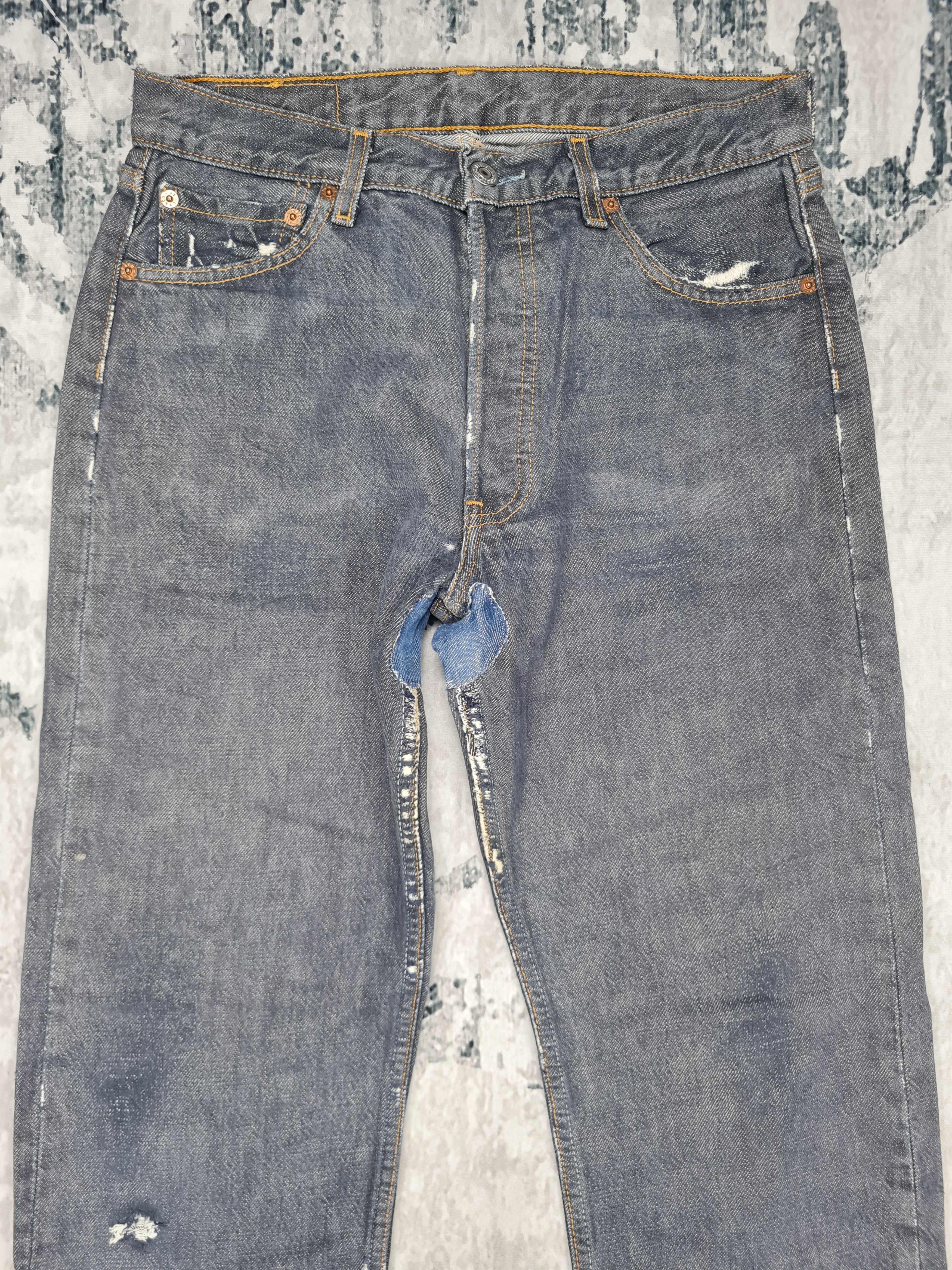 Levi's Vintage LEVIS 501 Distressed Ripped Dark Blue 30X32 L0192 Size US 30 / EU 46 - 3 Thumbnail