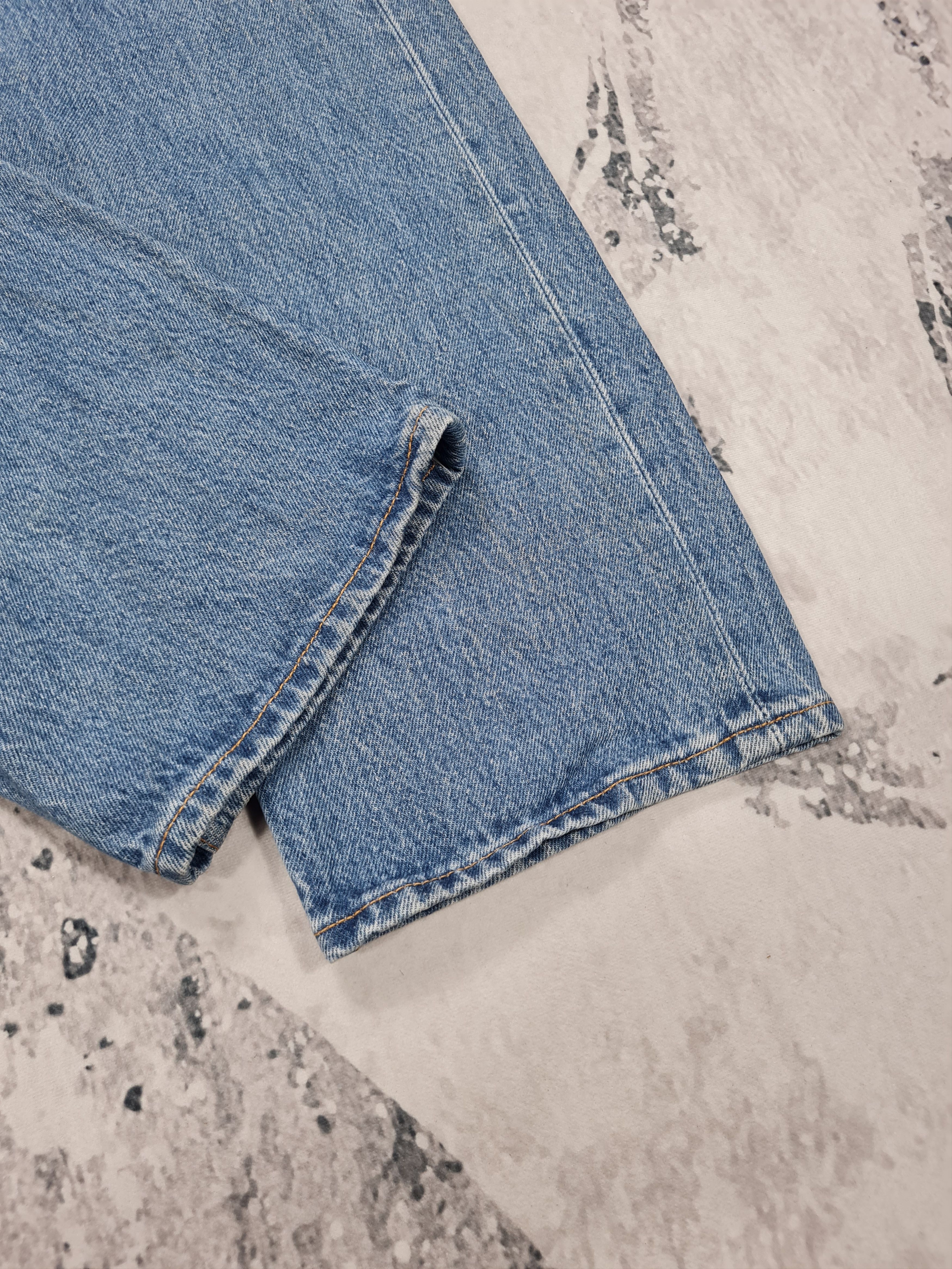 Levi's Vtg LEVIS 501 Medium Wash Blue Stain Size 33X33 Jeans L0237 Size US 33 - 8 Thumbnail