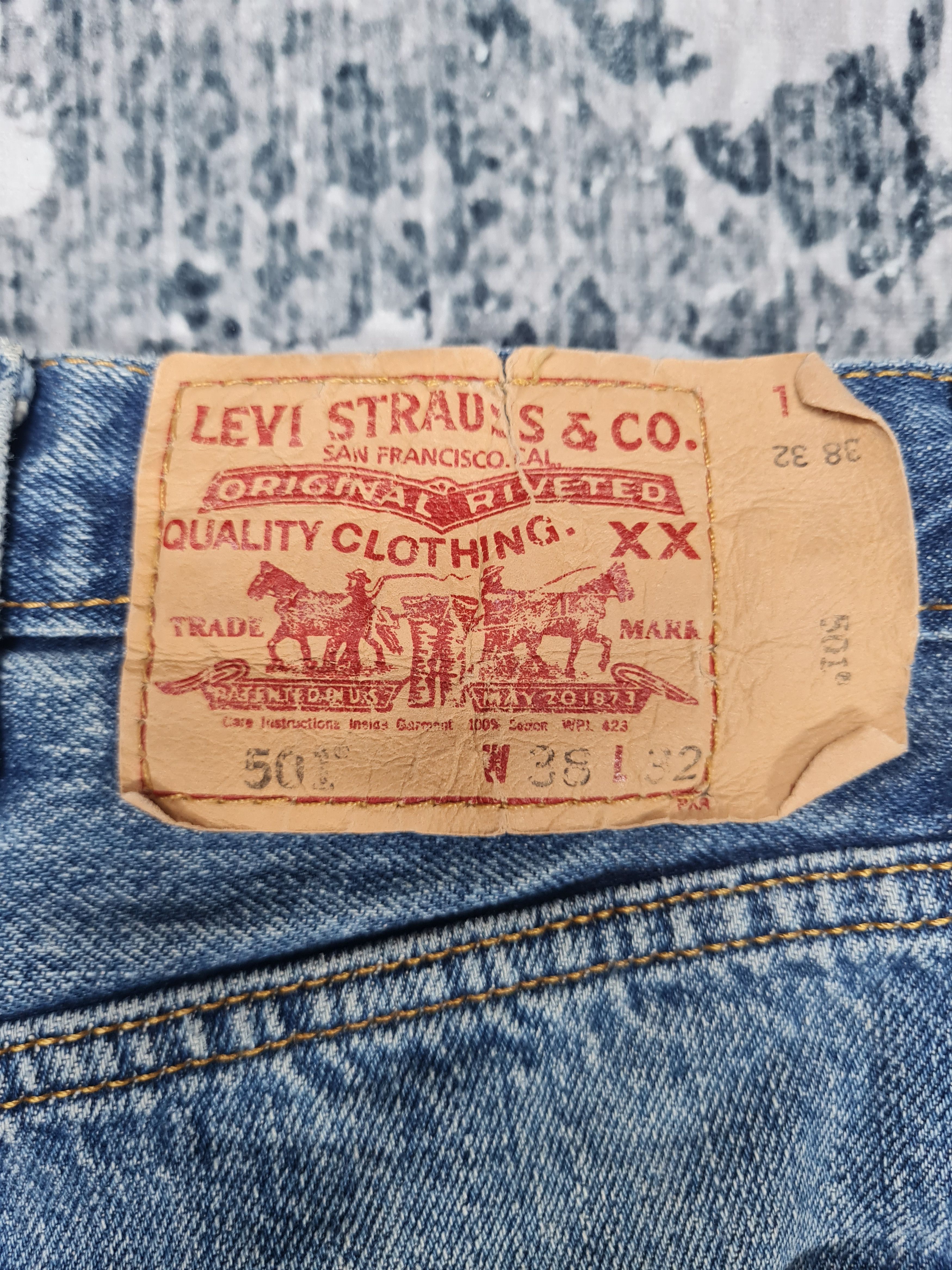 Levi's LEVIS 501 Medium Wash Distressed Size 38X31.5 Jeans L0225 Size US 38 / EU 54 - 10 Thumbnail