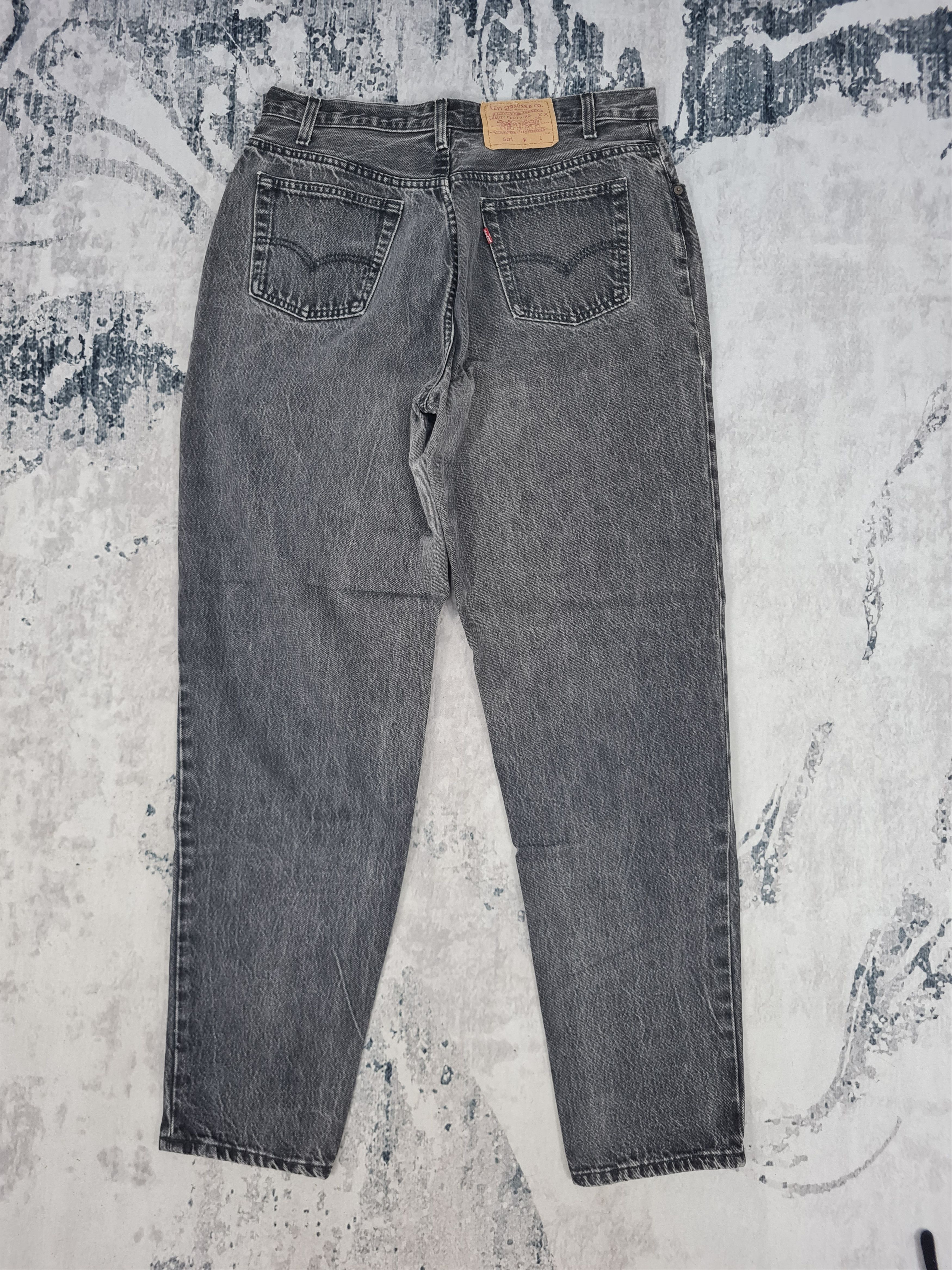 image of VTG Levis 501 Sun Faded Black Carrot Cut 34X32 Jeans L0001, Men's