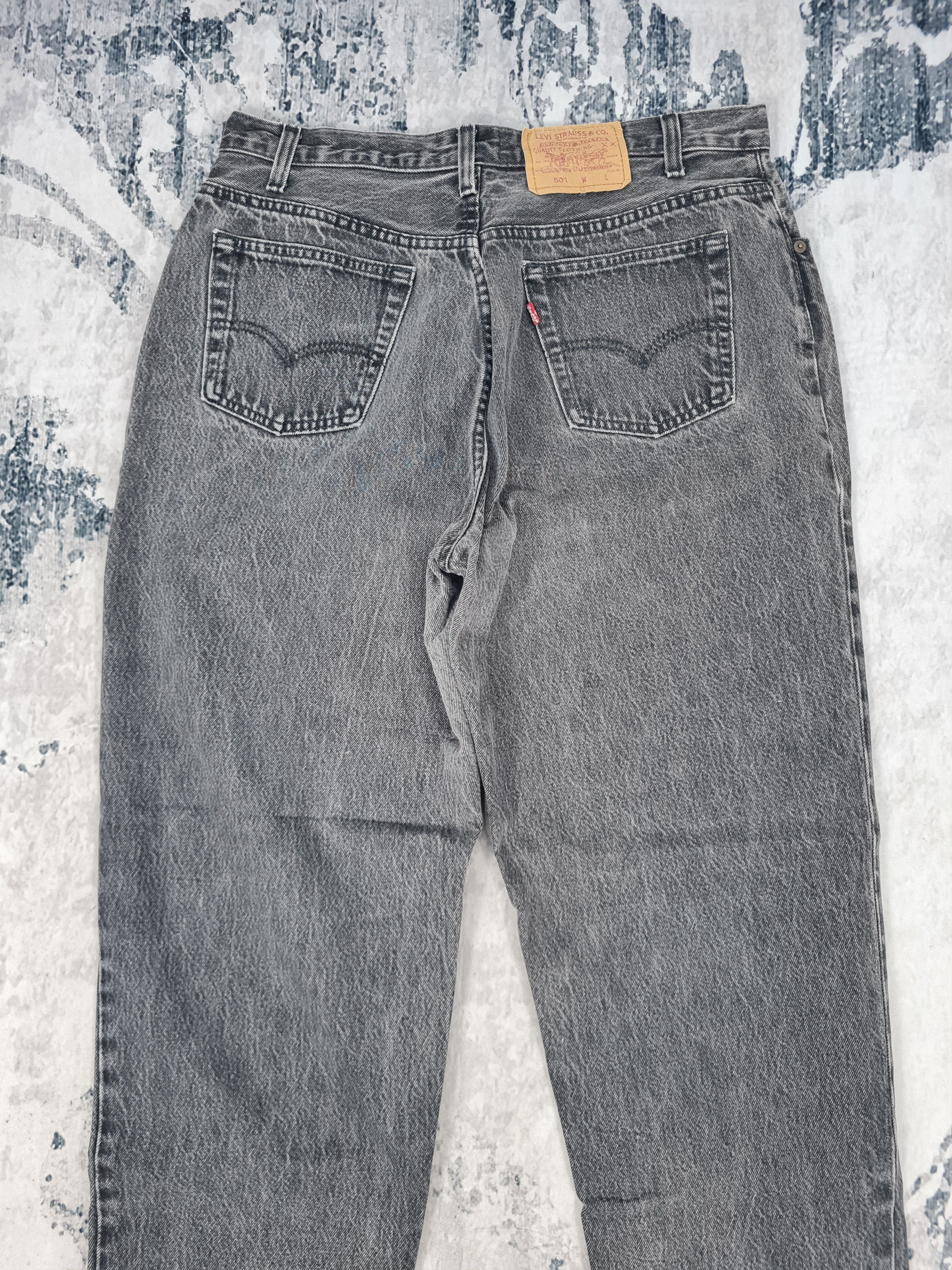 Levi's VTG LEVIS 501 Sun Faded Black Carrot Cut 34x32 Jeans L0001 Size US 34 / EU 50 - 6 Thumbnail