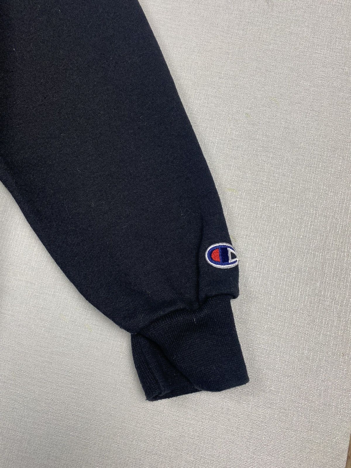 Champion Men’s Champion X Bruce Lee Sweatshirt size M Size US M / EU 48-50 / 2 - 4 Thumbnail