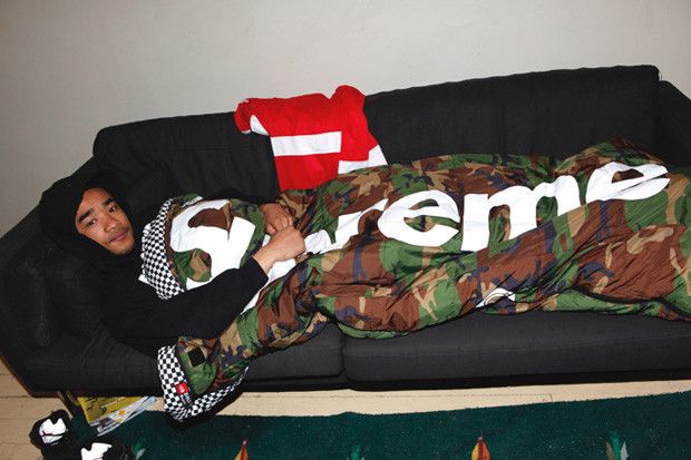 Supreme × The North Face Camo Domolite Sleeping bag s/s 11 camp box logo Size ONE SIZE - 12 Thumbnail