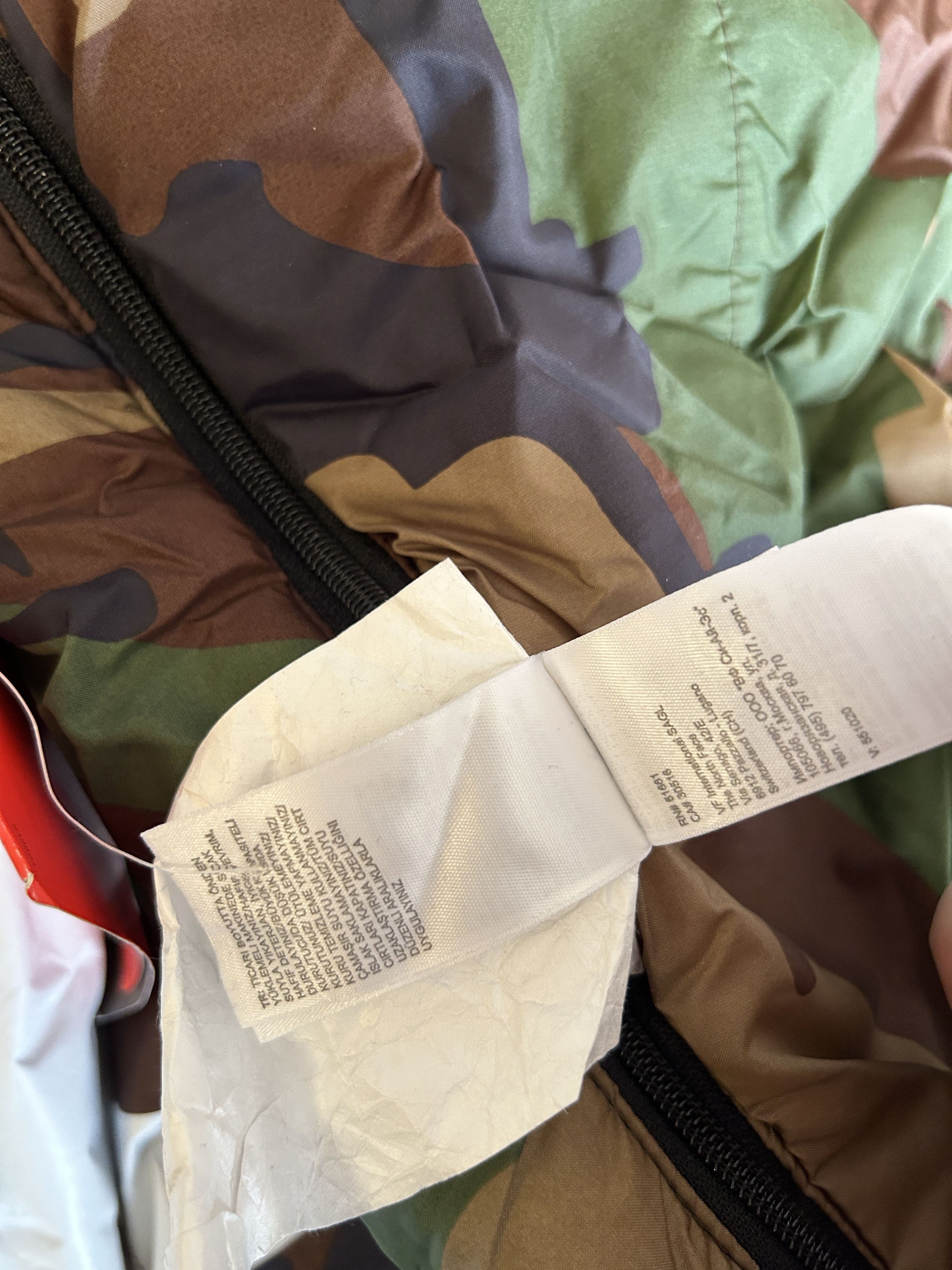 Supreme × The North Face Camo Domolite Sleeping bag s/s 11 camp box logo Size ONE SIZE - 6 Thumbnail