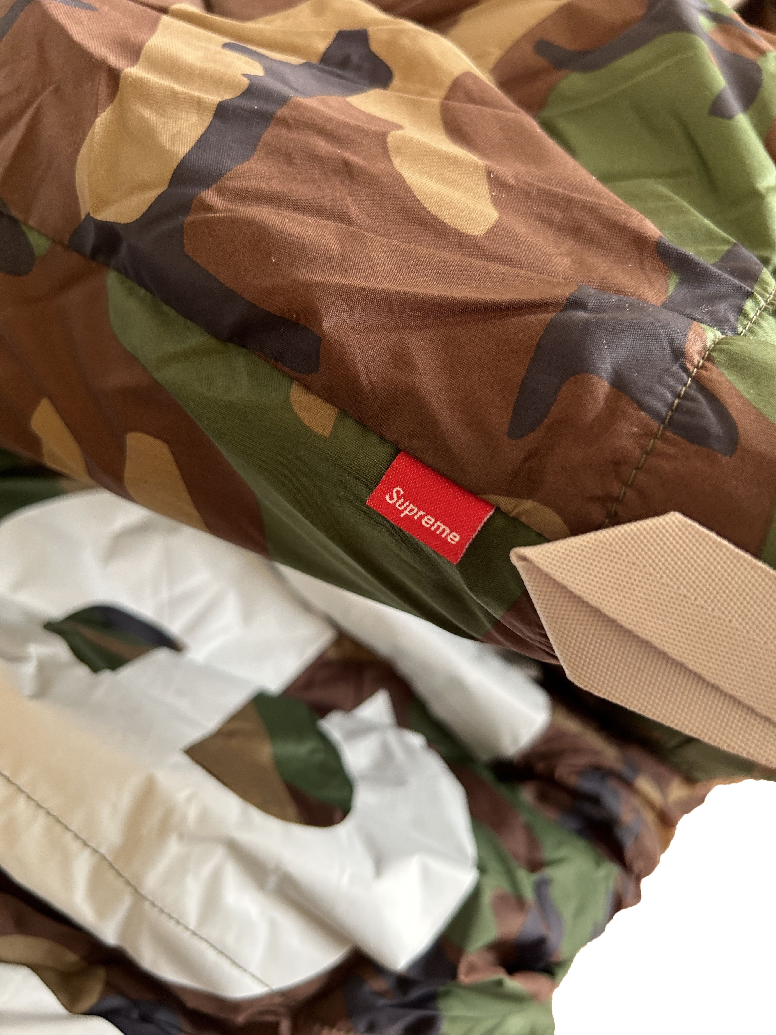 Supreme × The North Face Camo Domolite Sleeping bag s/s 11 camp box logo Size ONE SIZE - 2 Thumbnail