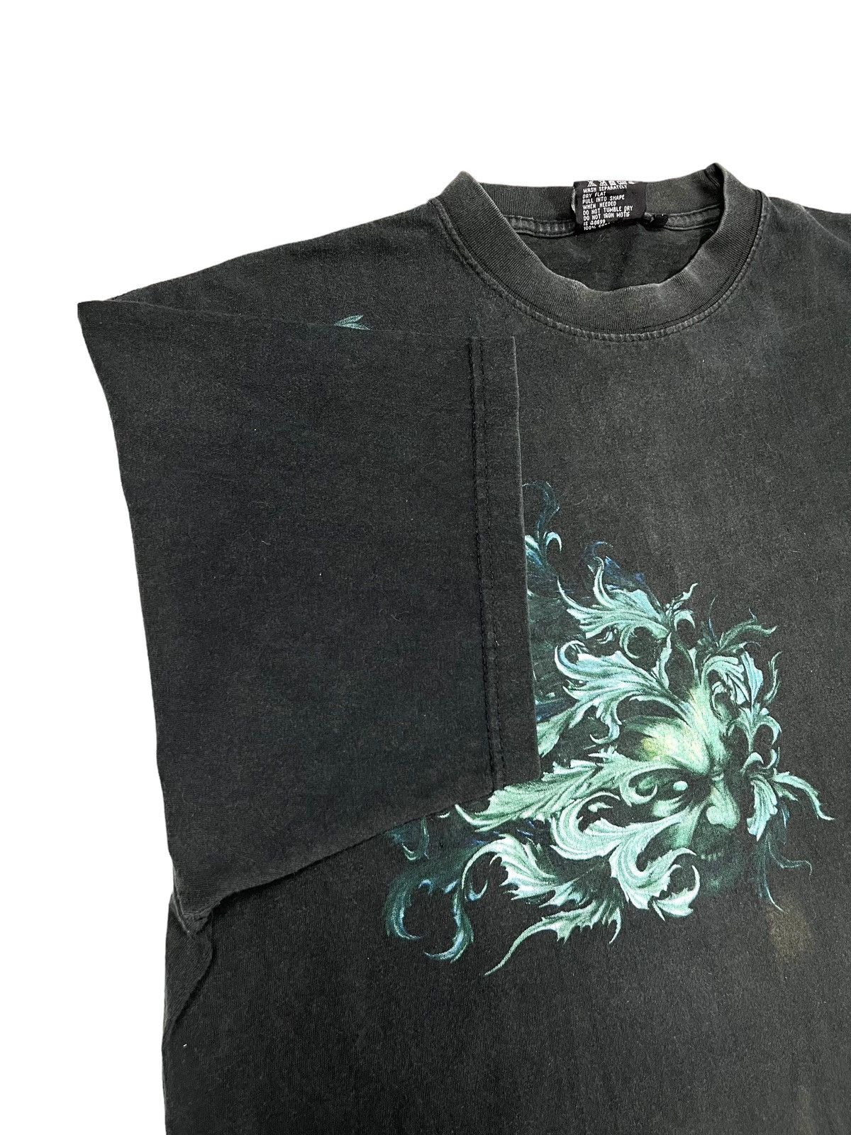Expert Horror × Vintage vintage y2k faded tribal skull T-shirt Size US XL / EU 56 / 4 - 8 Thumbnail