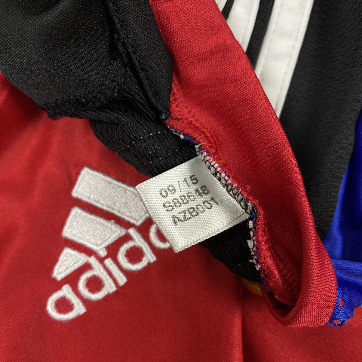 Adidas 2015-2016 Adidas Basel Boys Football Soccer Jersey Size US S / EU 44-46 / 1 - 6 Thumbnail