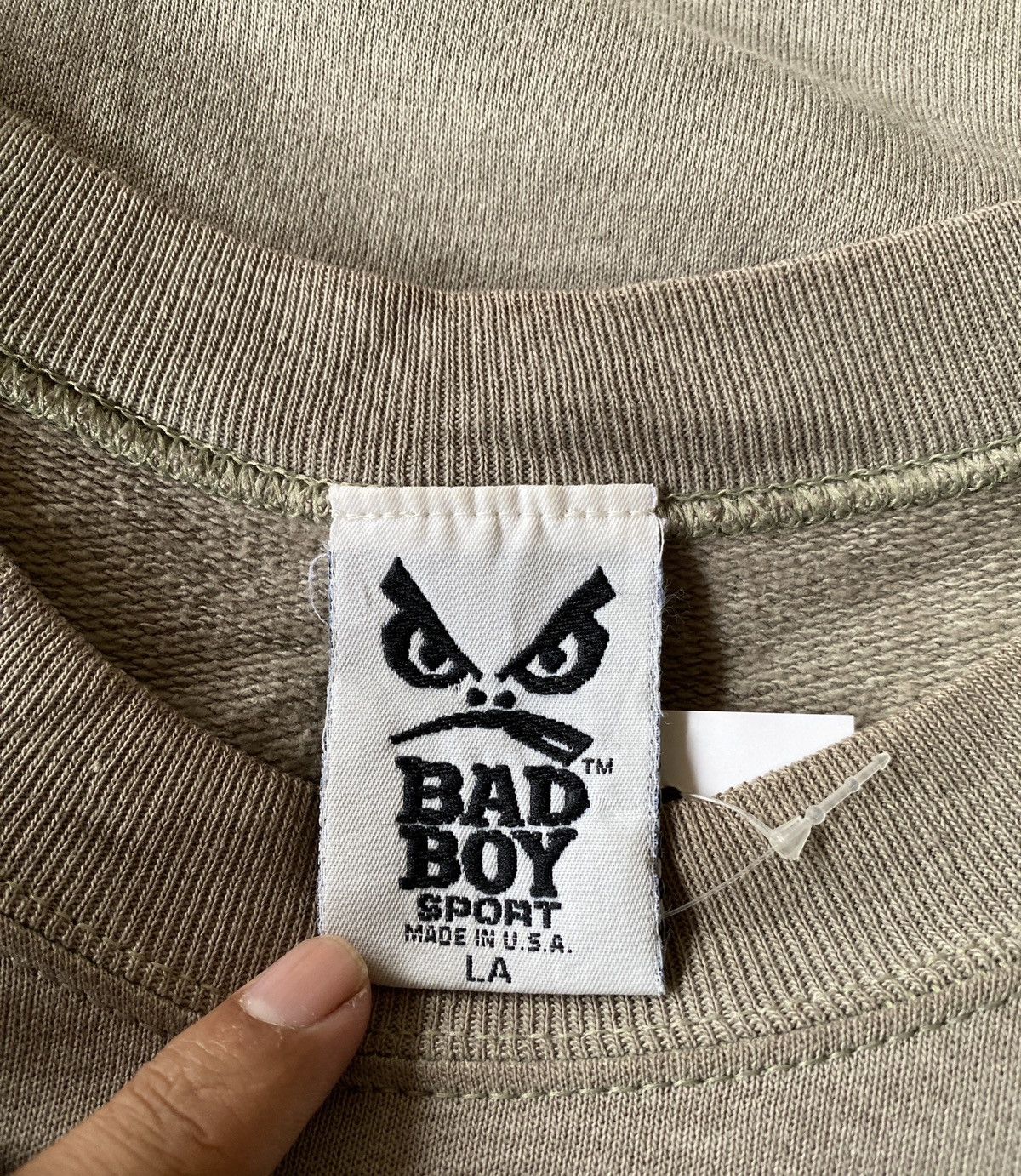 Vintage VINTAGE BADBOY FRONT PRINT SWEATSHIRT Size US L / EU 52-54 / 3 - 8 Thumbnail