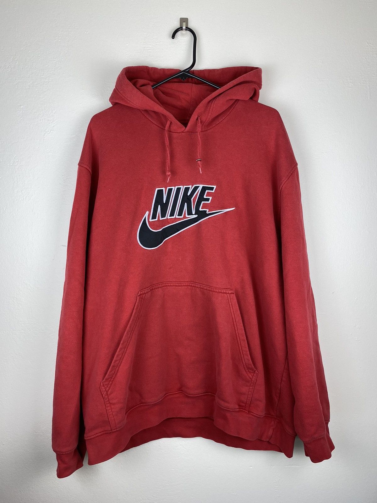 Nike Vintage Nike Hoodie Silver Tag 00s Red Hoodie Sweatshirt Size US XL / EU 56 / 4 - 1 Thumbnail