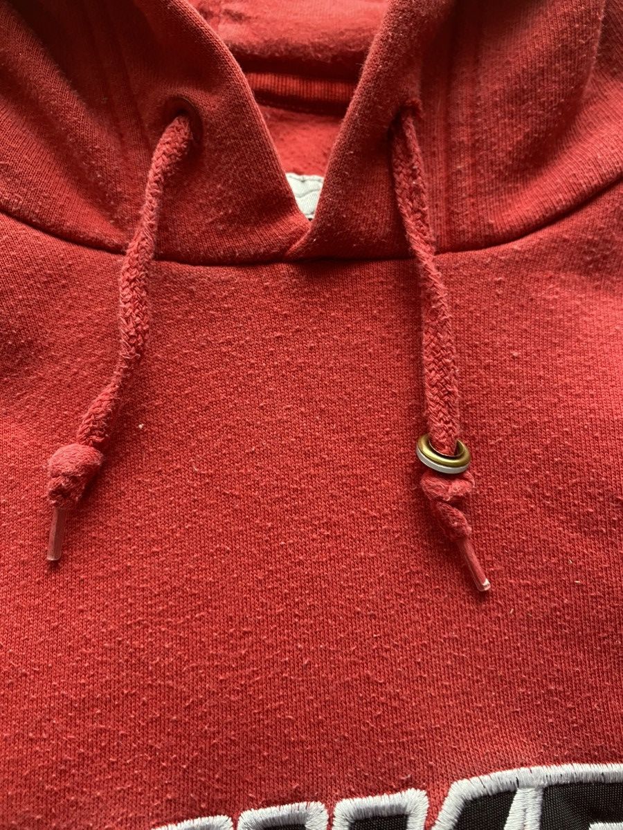 Nike Vintage Nike Hoodie Silver Tag 00s Red Hoodie Sweatshirt Size US XL / EU 56 / 4 - 4 Thumbnail